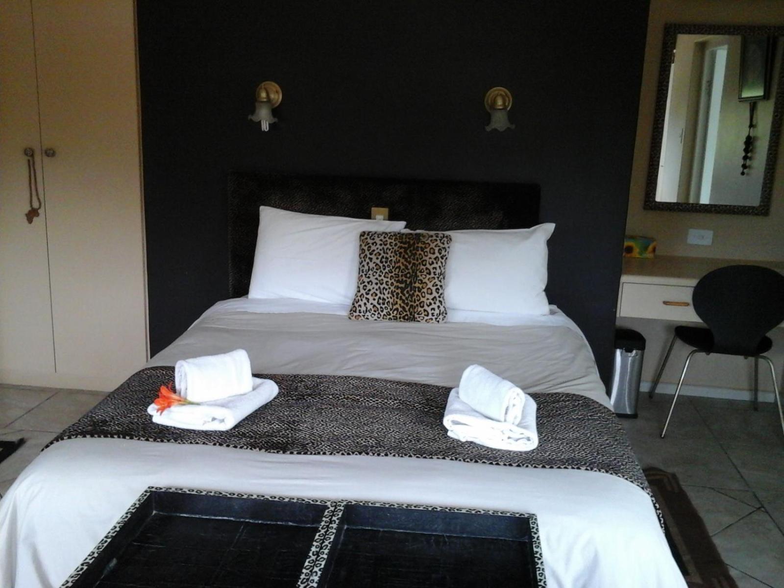 Double Room with Balcony - Photo 1