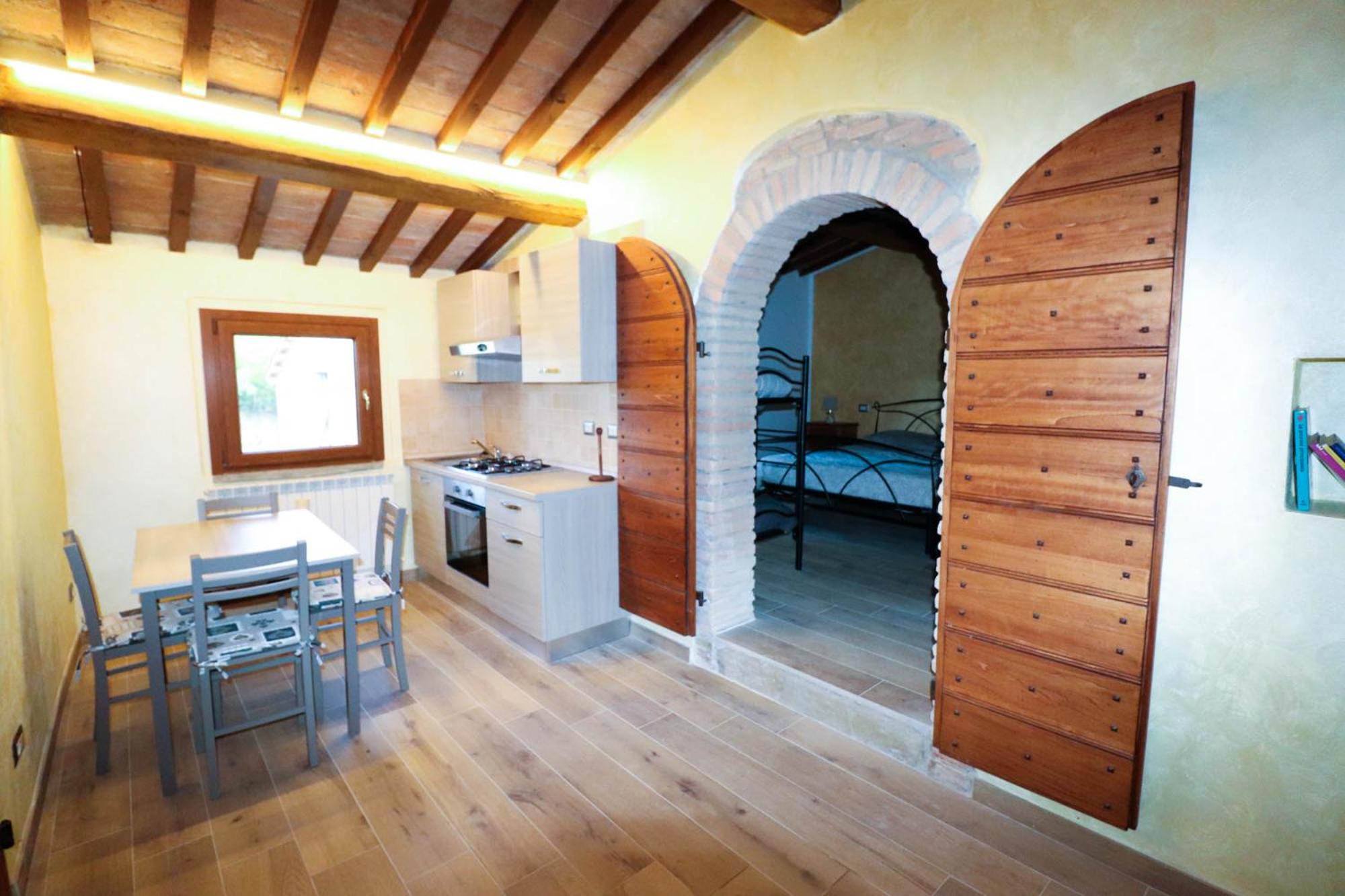 Family Room with Private Bathroom - Photo 20