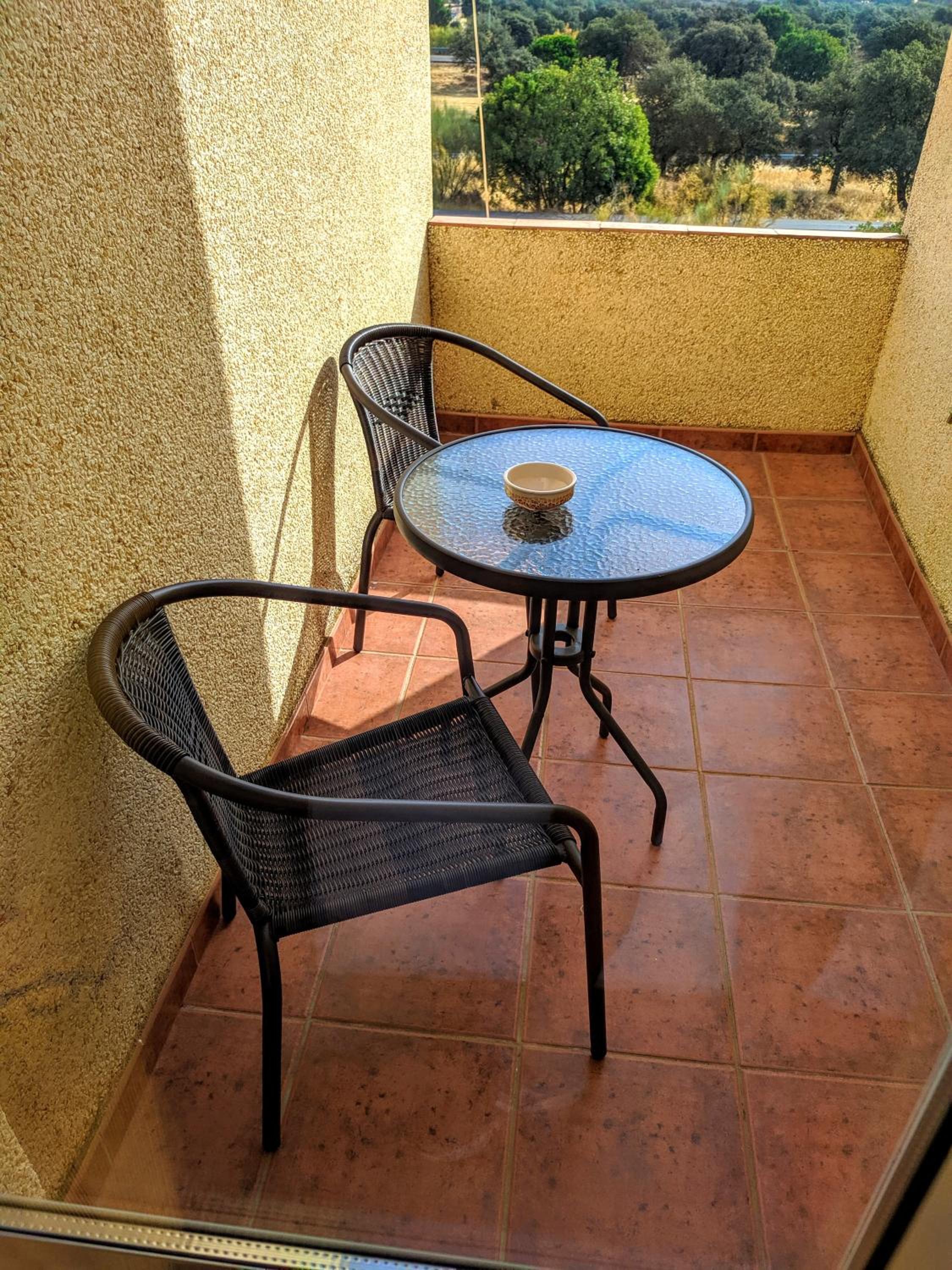 Standard Double or Twin Room with Garden View - Photo 9