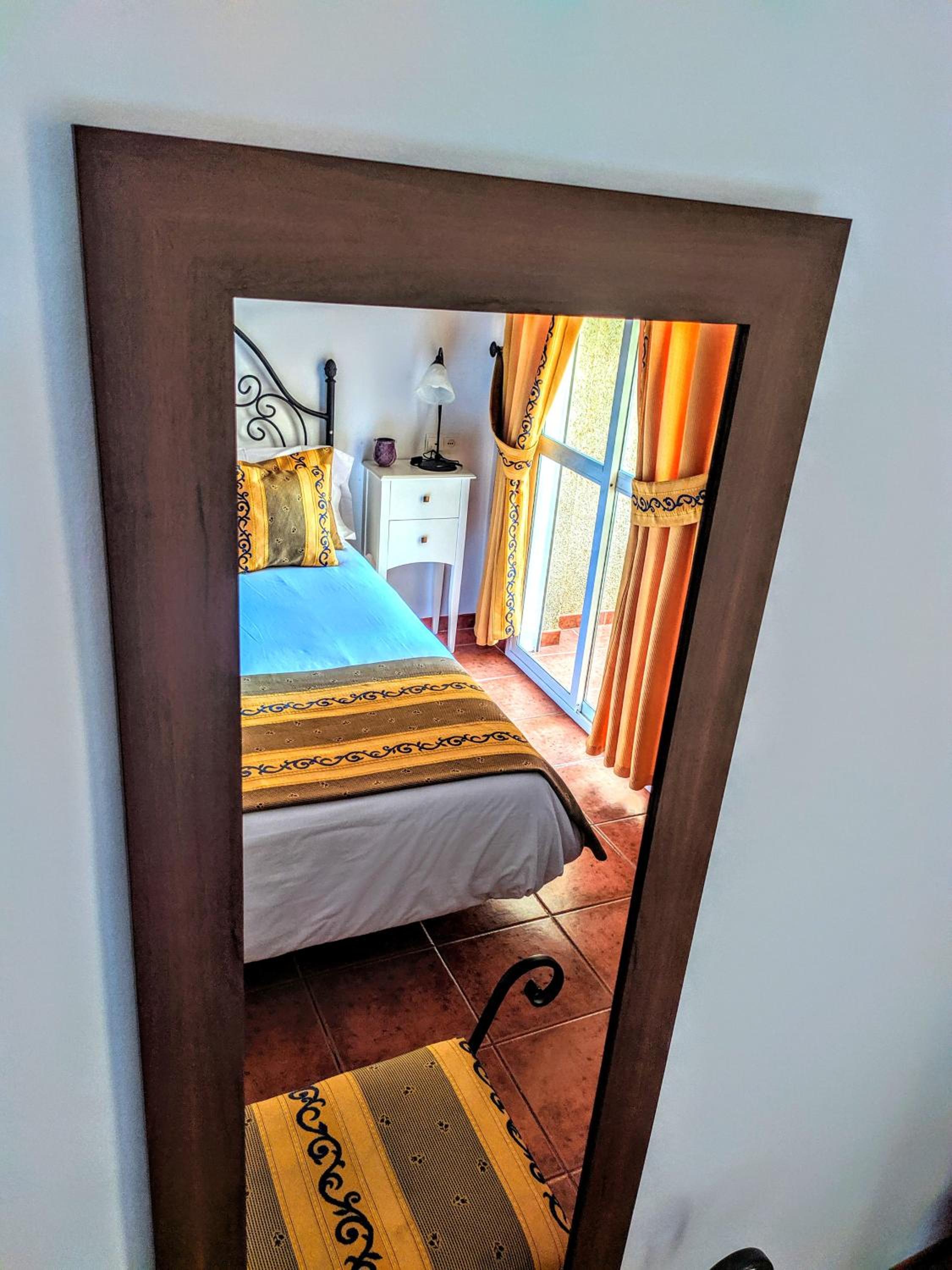 Standard Double or Twin Room with Garden View - Photo 2