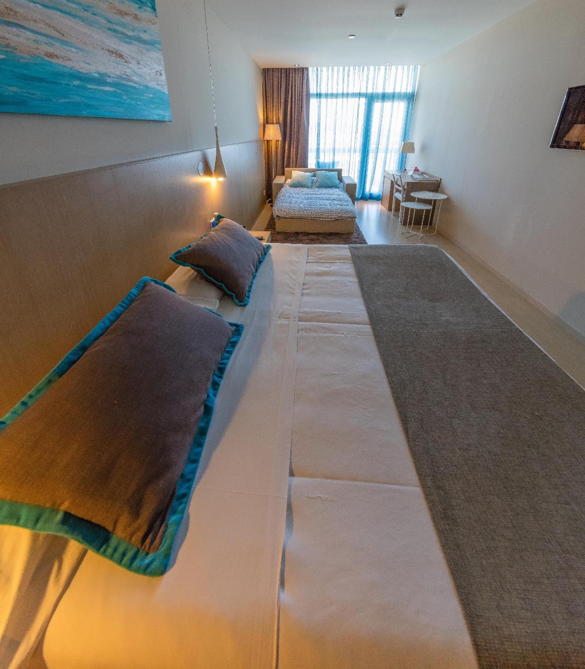 Quadruple Family Room (2 adults + 2 children) - Photo 1