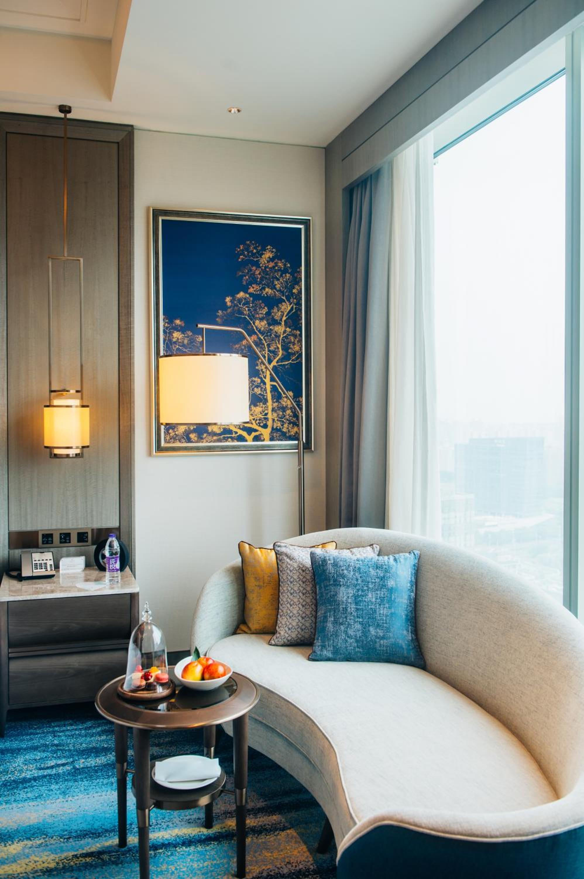 Horizon Deluxe King Room - Photo 1