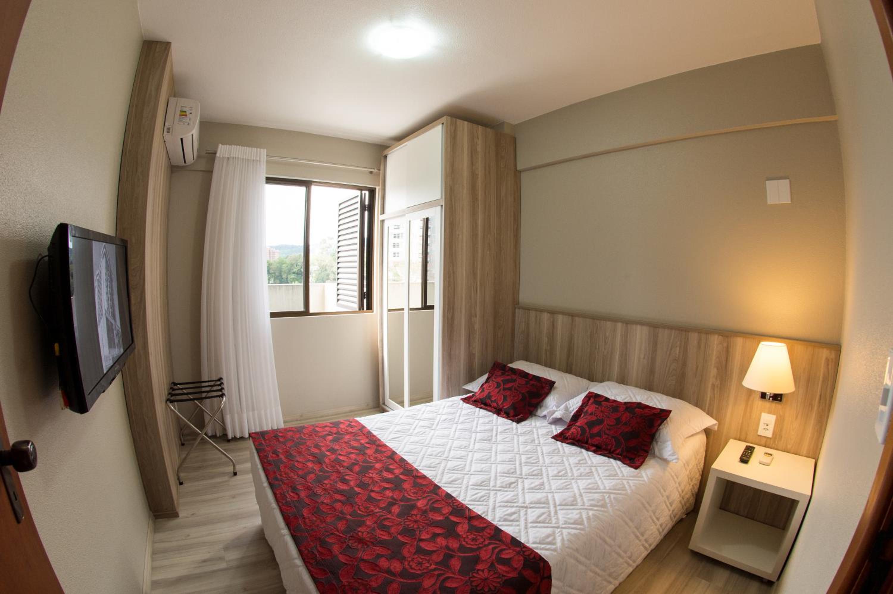 Suite (2 Adults) photo 2