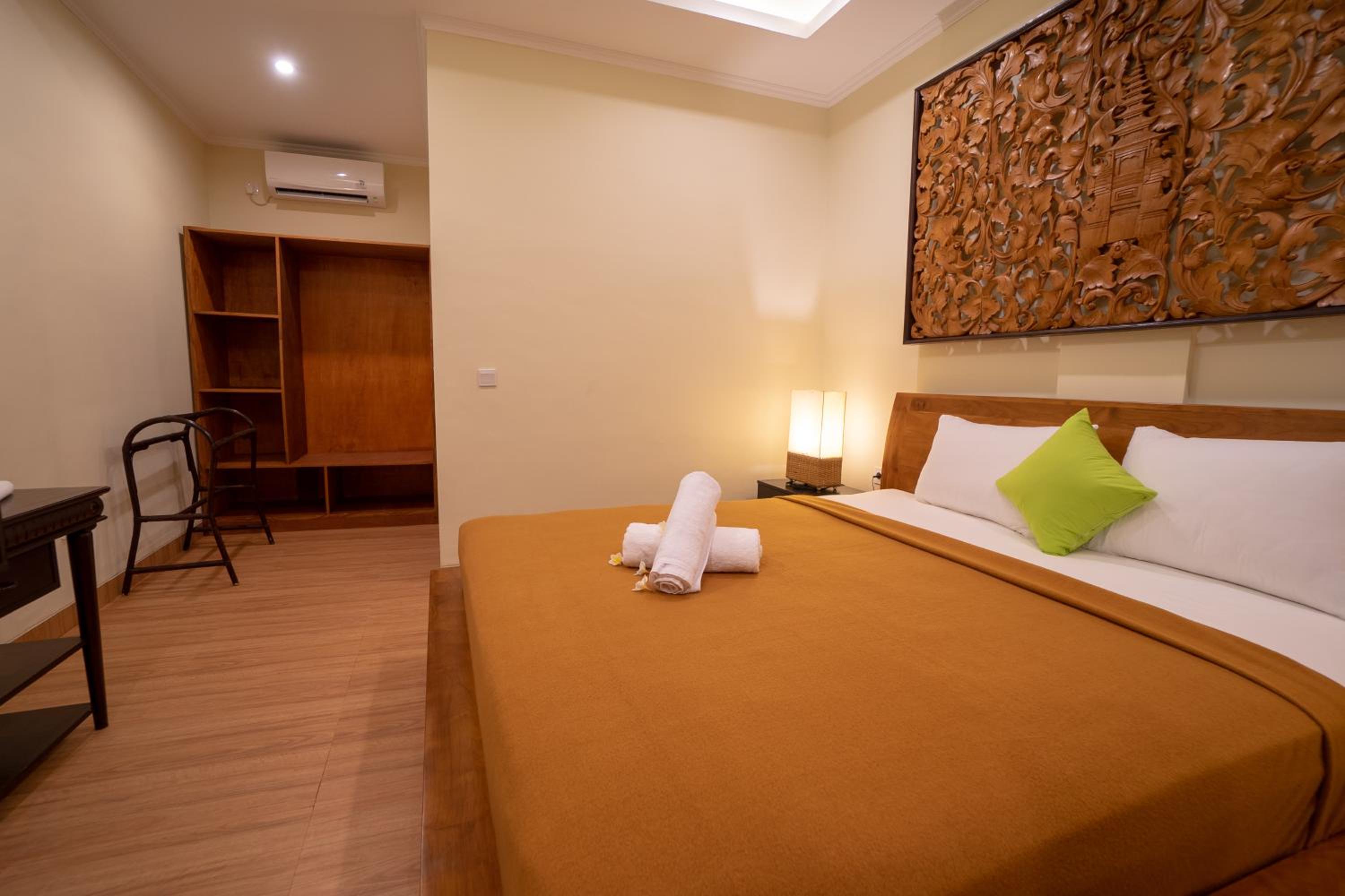 Double Room - Photo 2