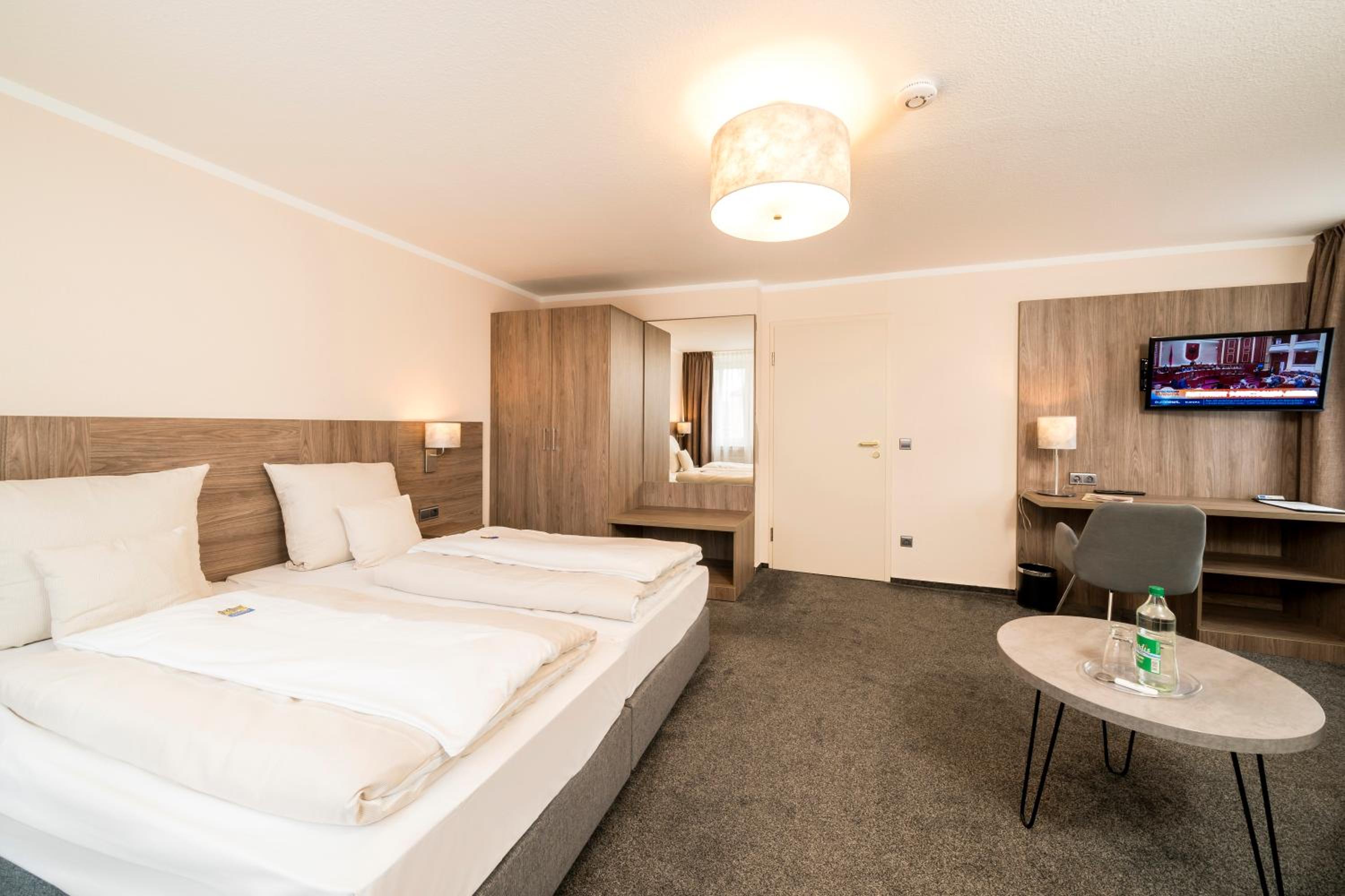 Double Room - Photo 1