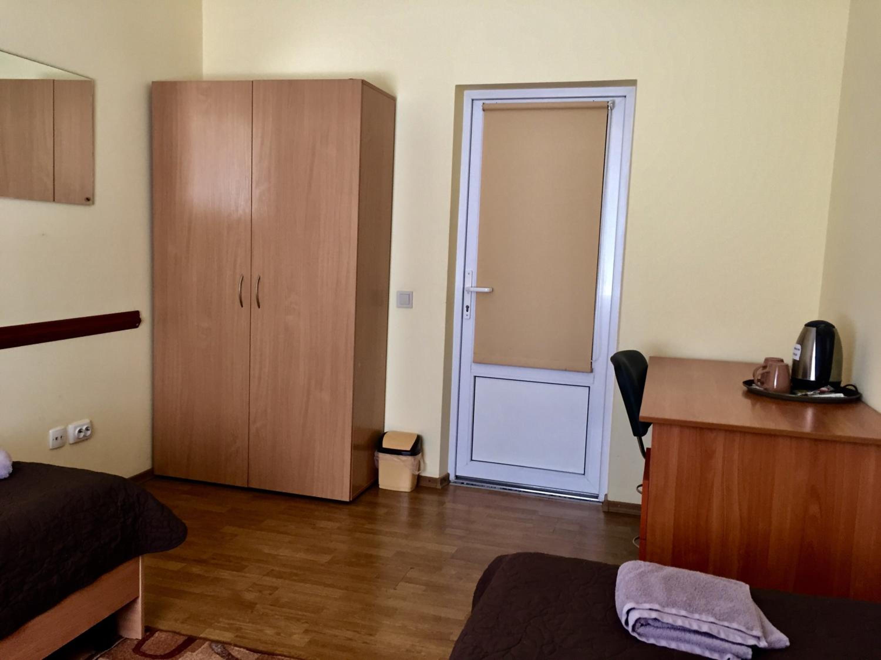 Twin Room with Shared Toilet