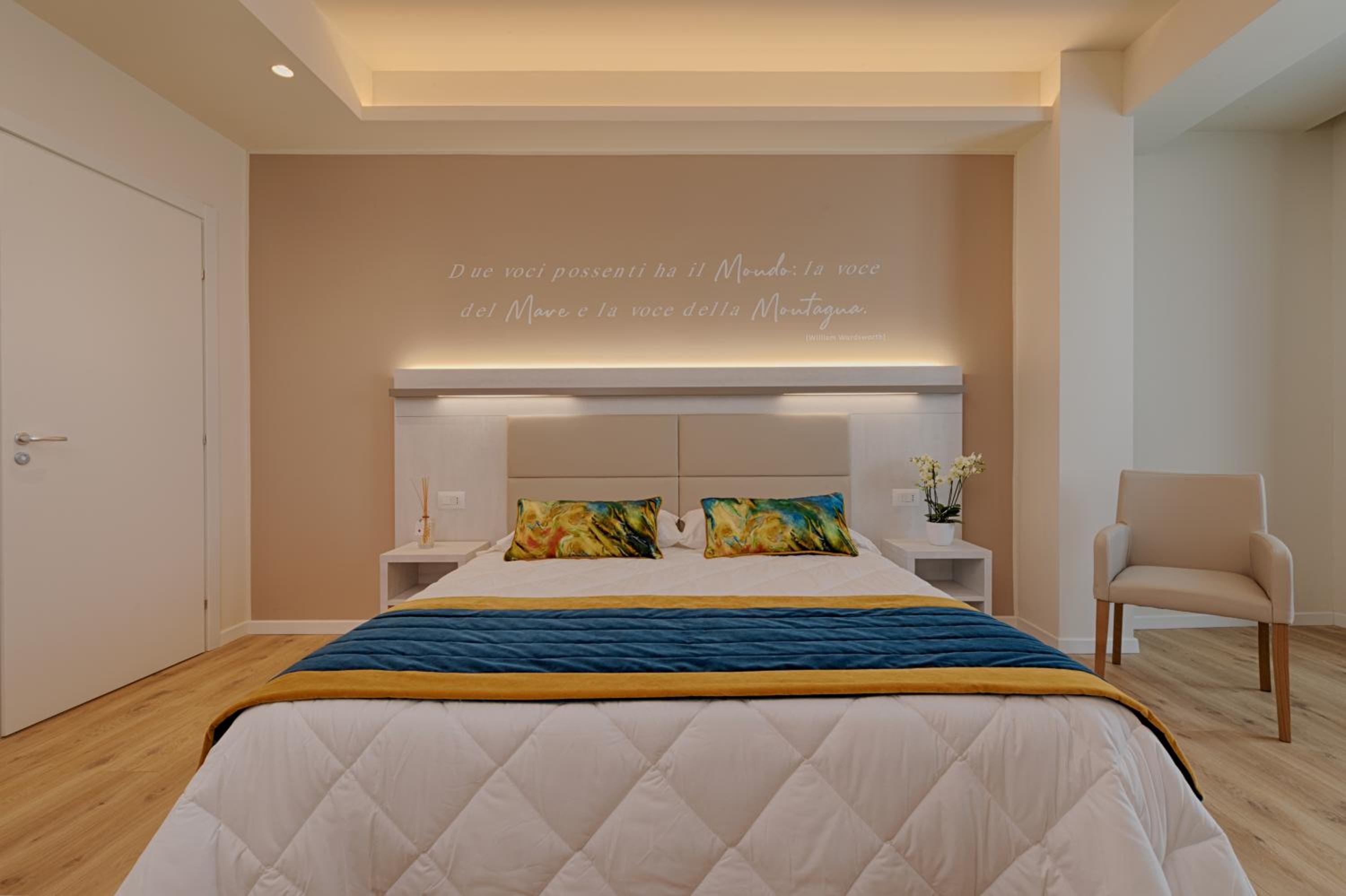 Junior Suite with Sea View photo 2