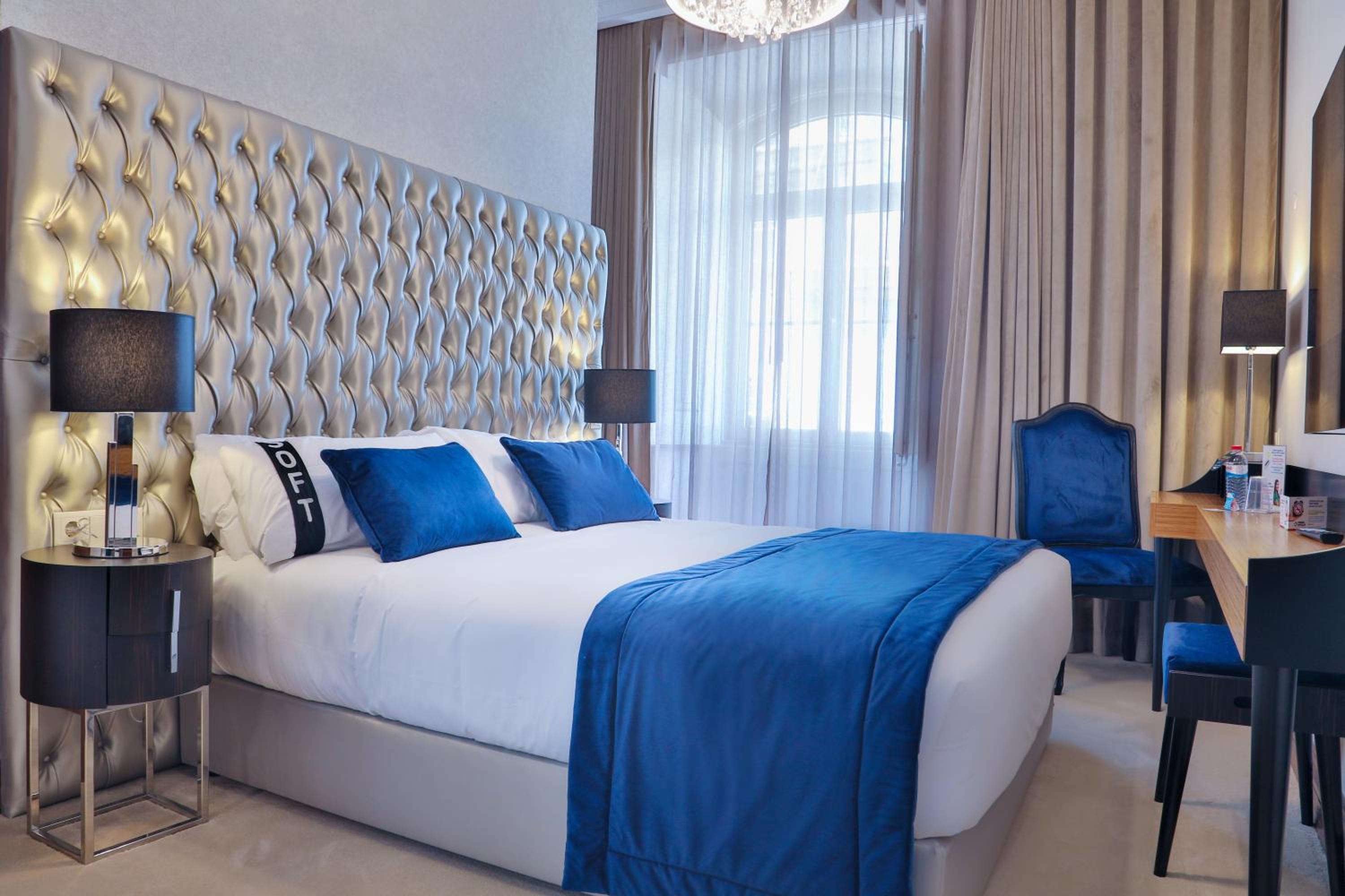 Double Room - Photo 1
