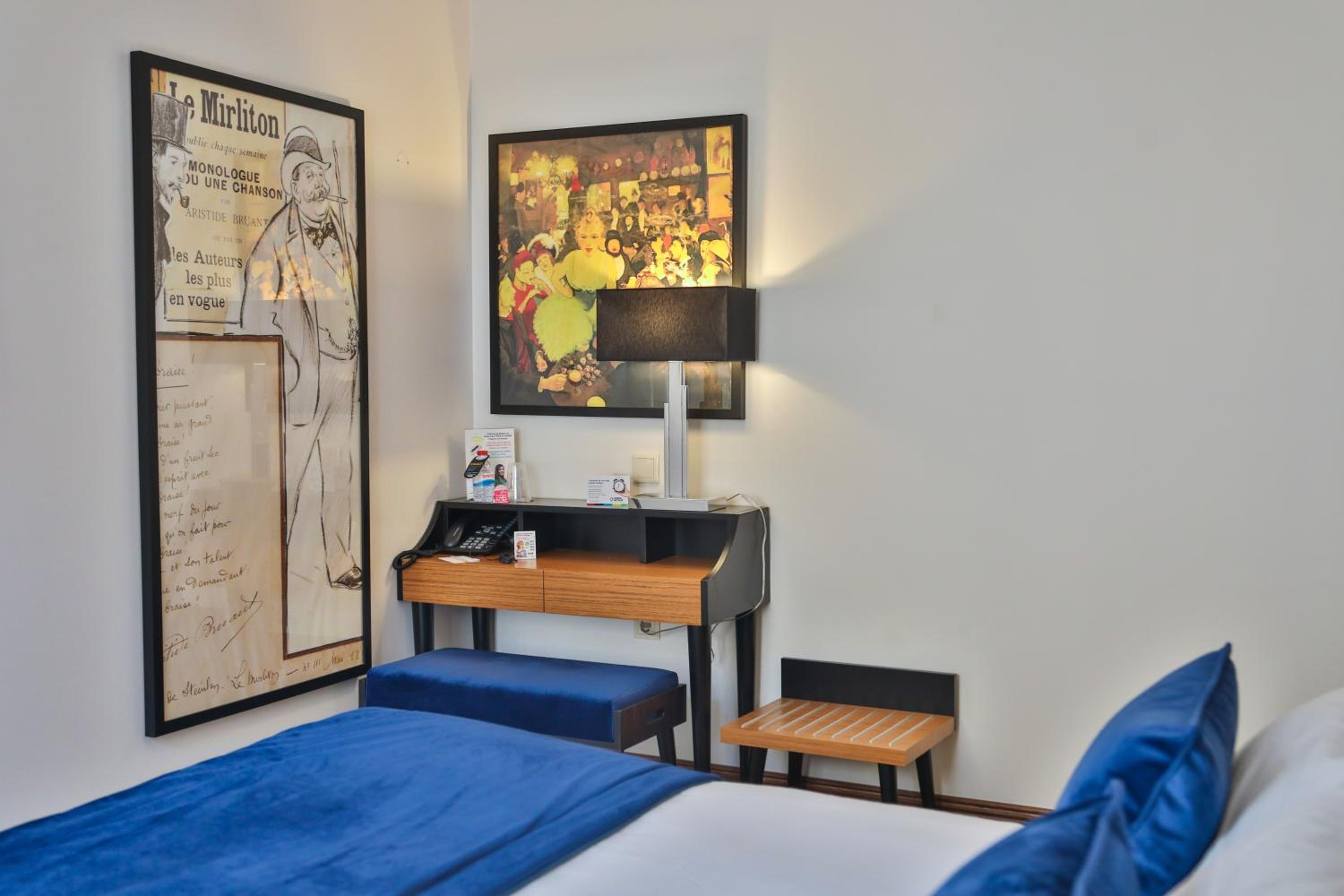 Budget Double Room - Photo 7
