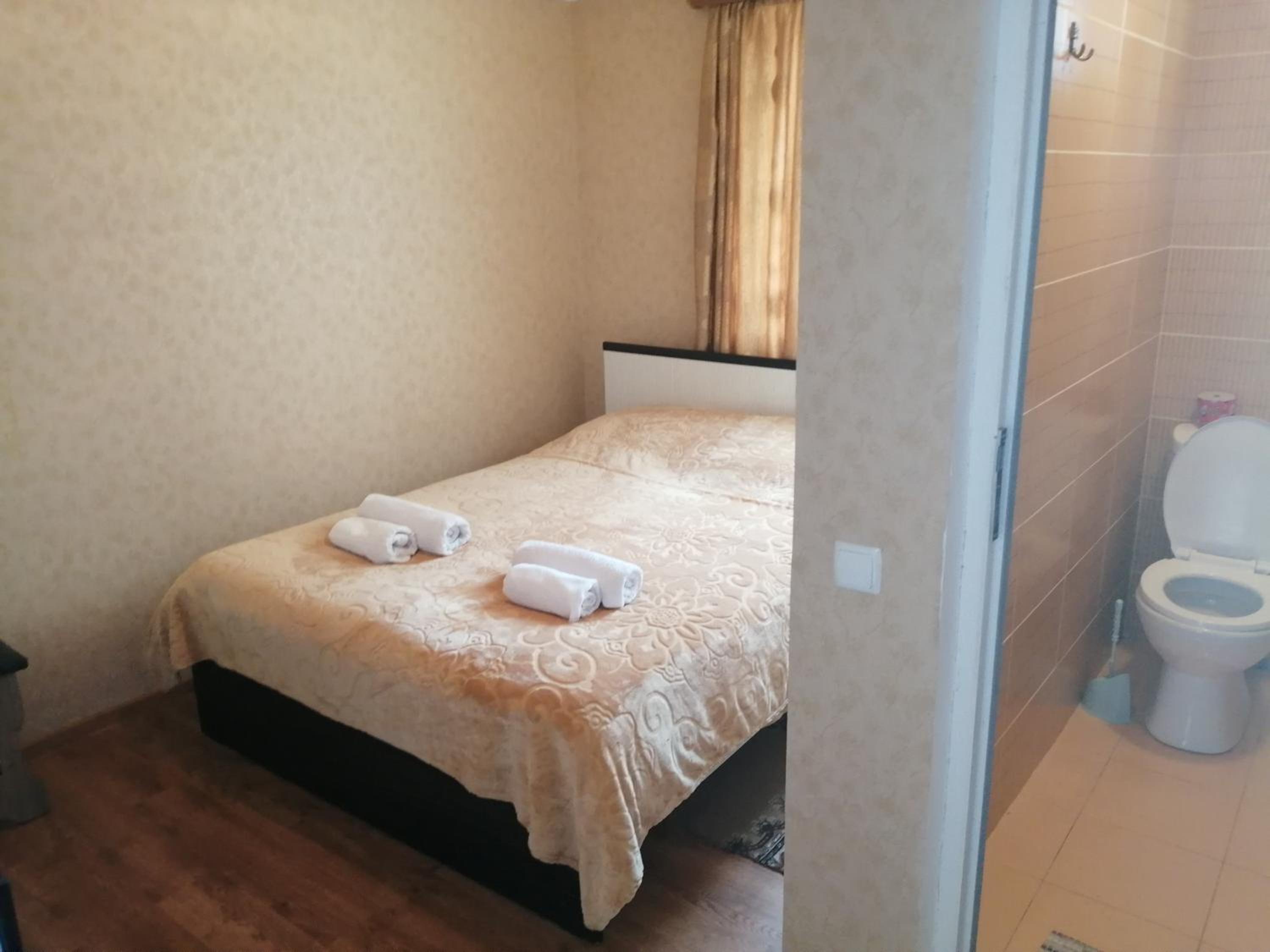 Twin Room with Mountain View