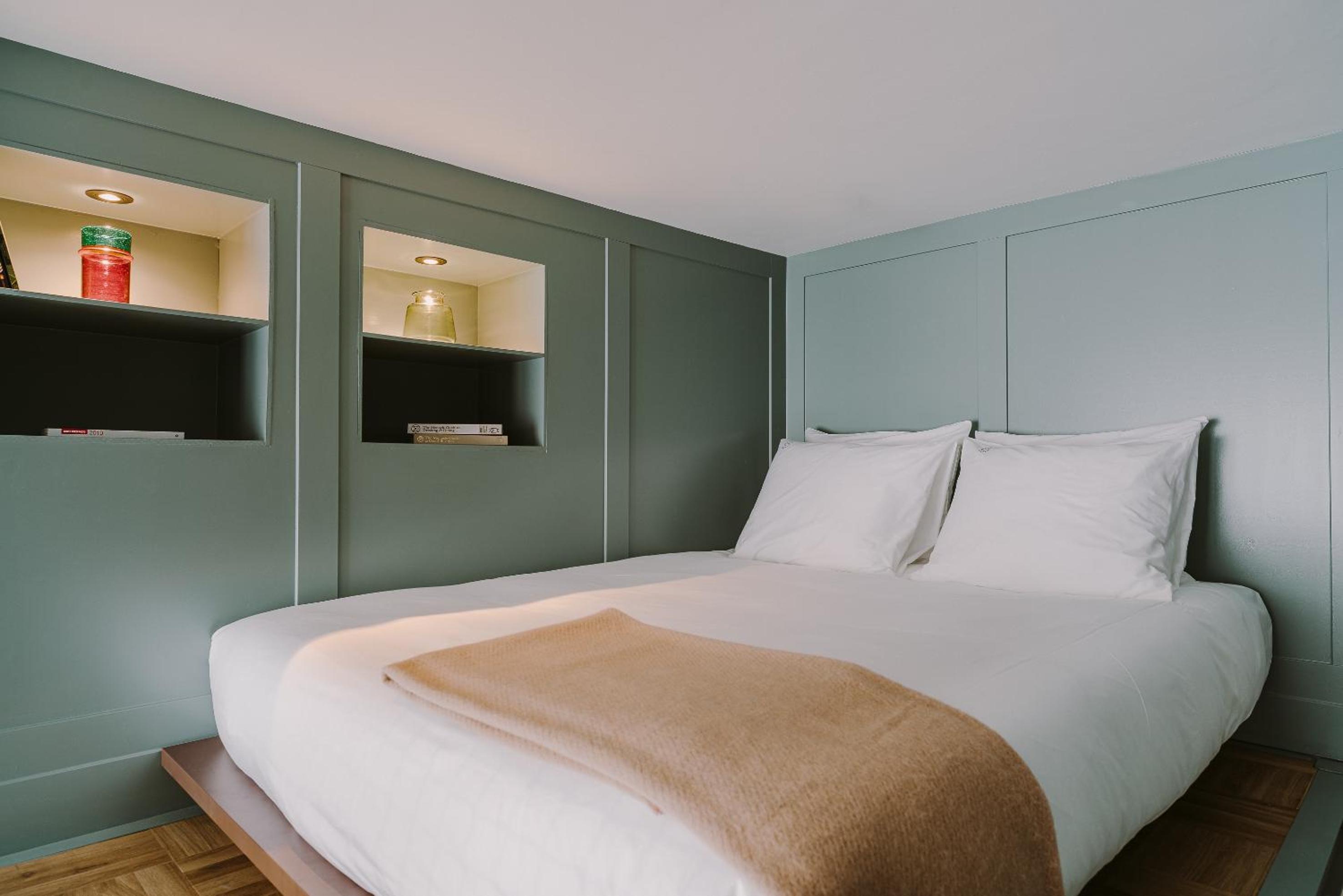 Quadruple Room - Photo 10
