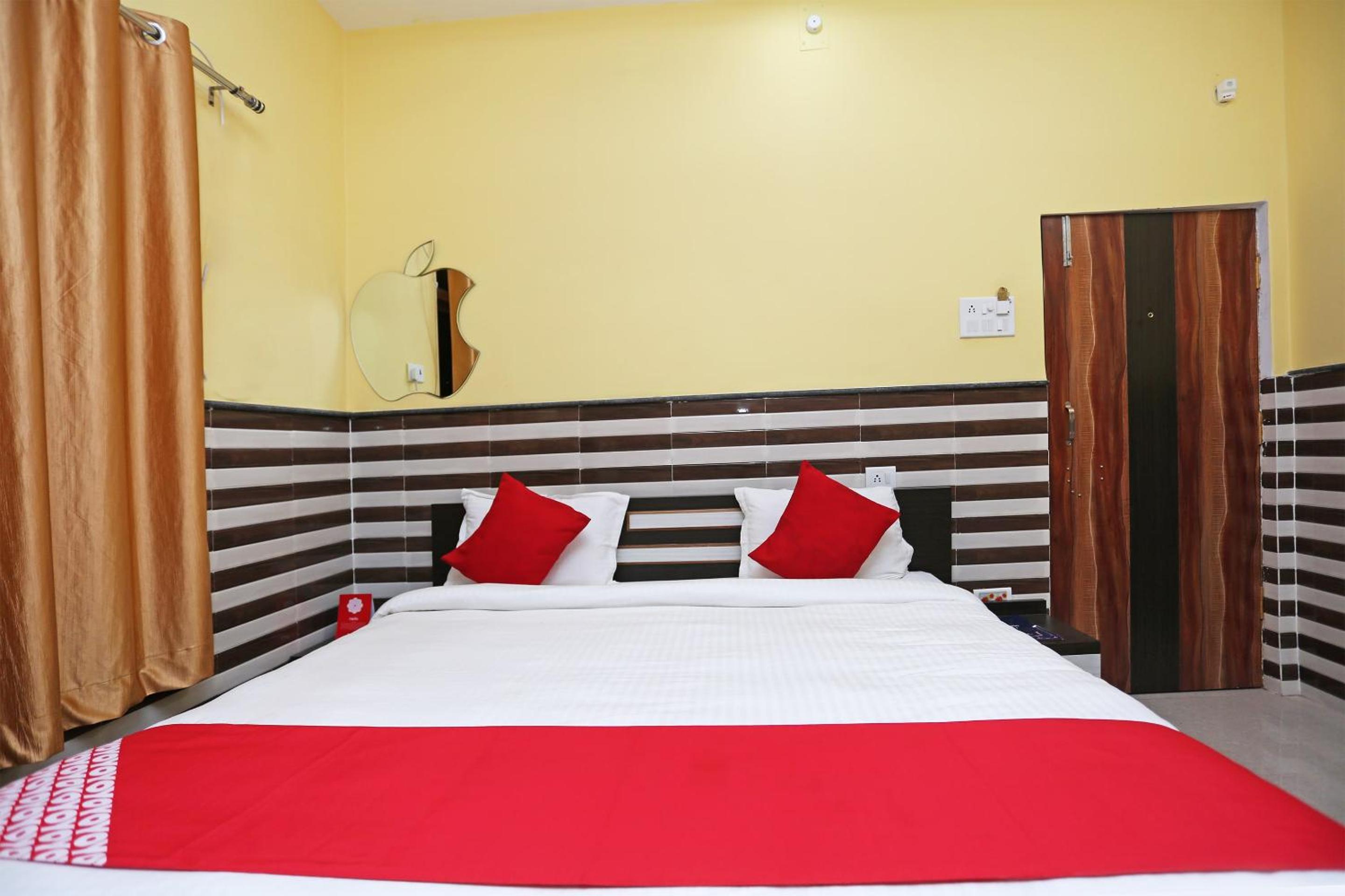 Standard Double Room - Photo 14