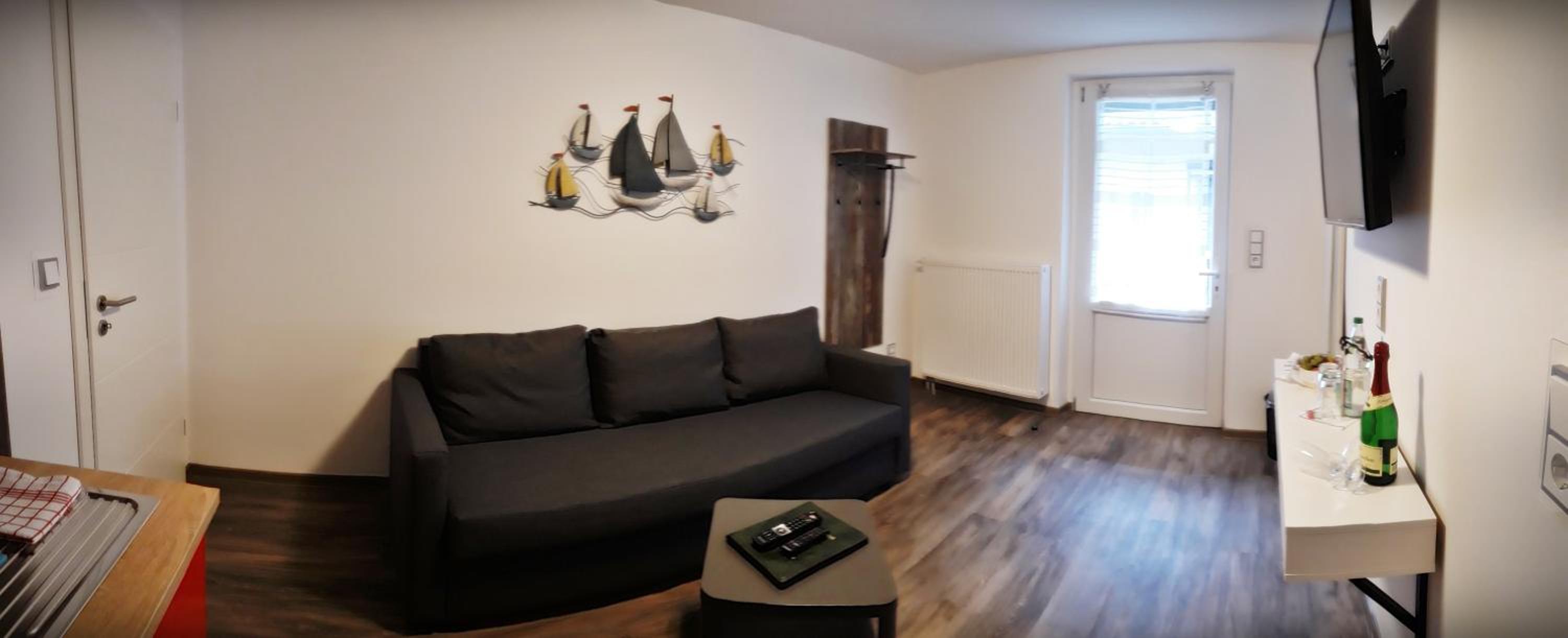 Annex - Deluxe Apartment photo 2