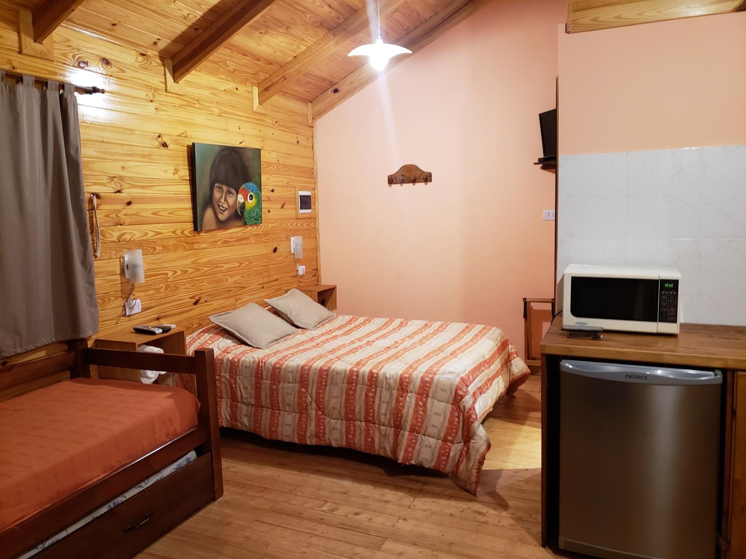 One-Bedroom Bungalow (4 Adults) photo 1