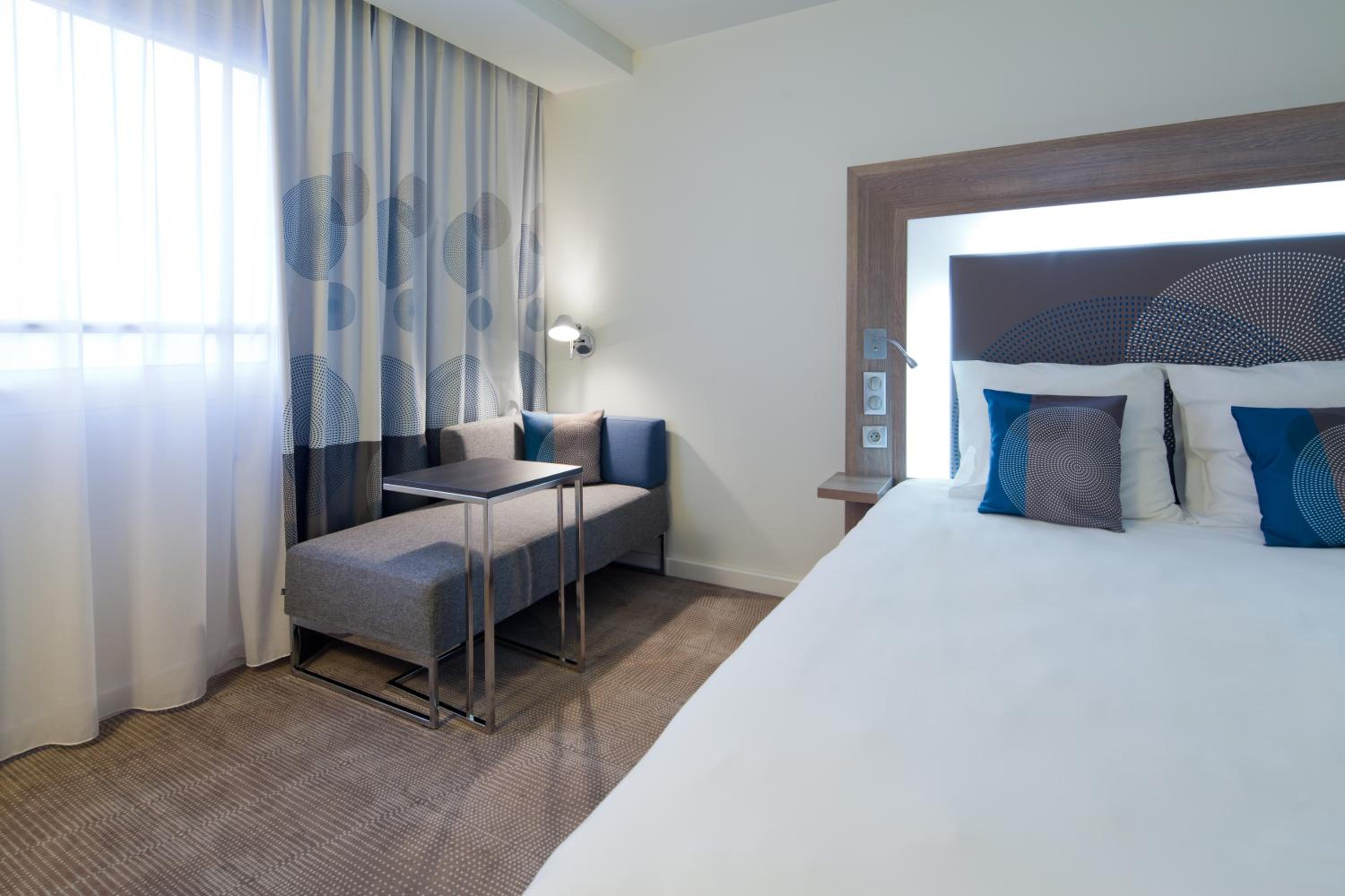 Executive Double Room with City View - Photo 4