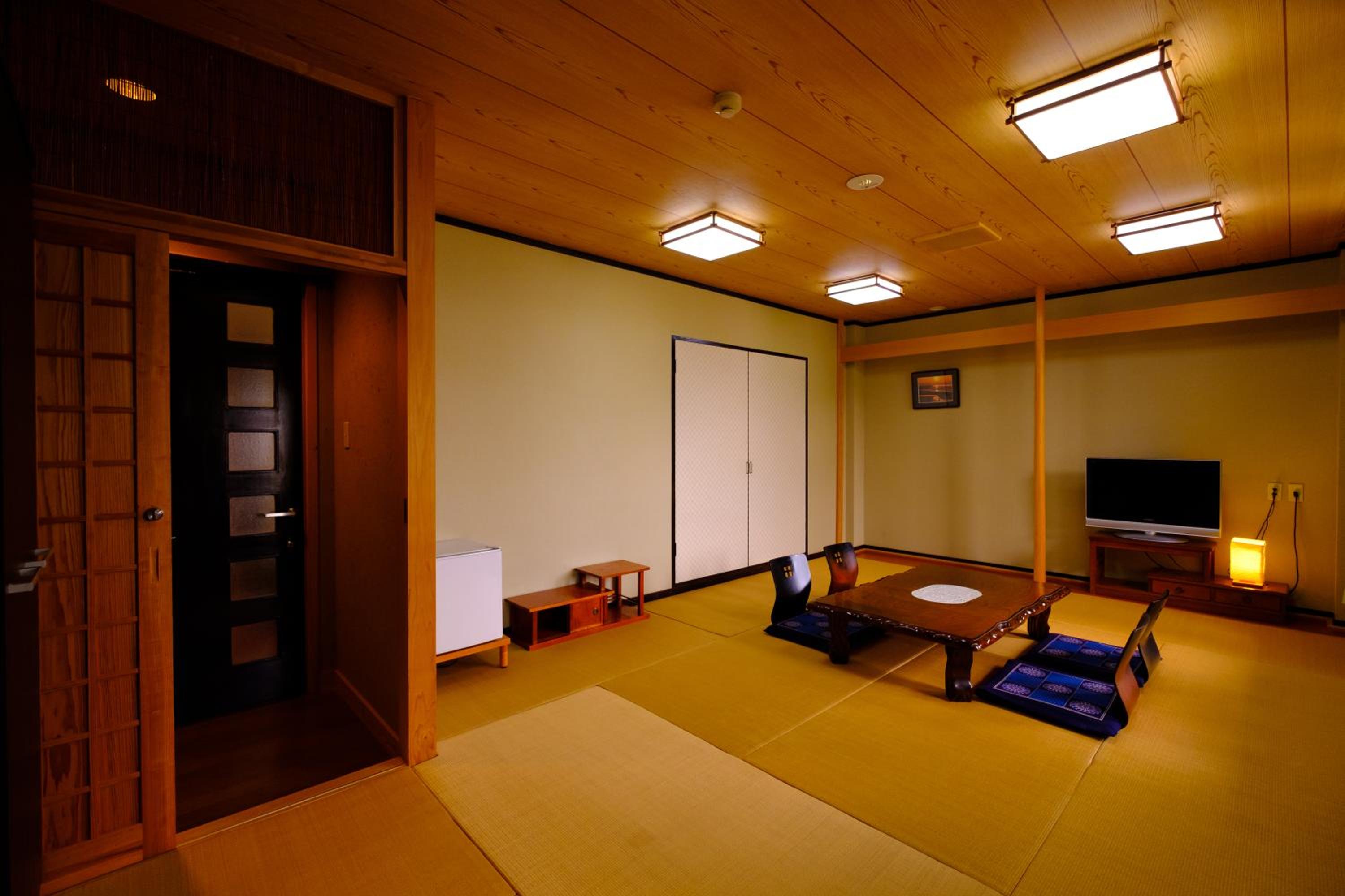 Standard Family Room