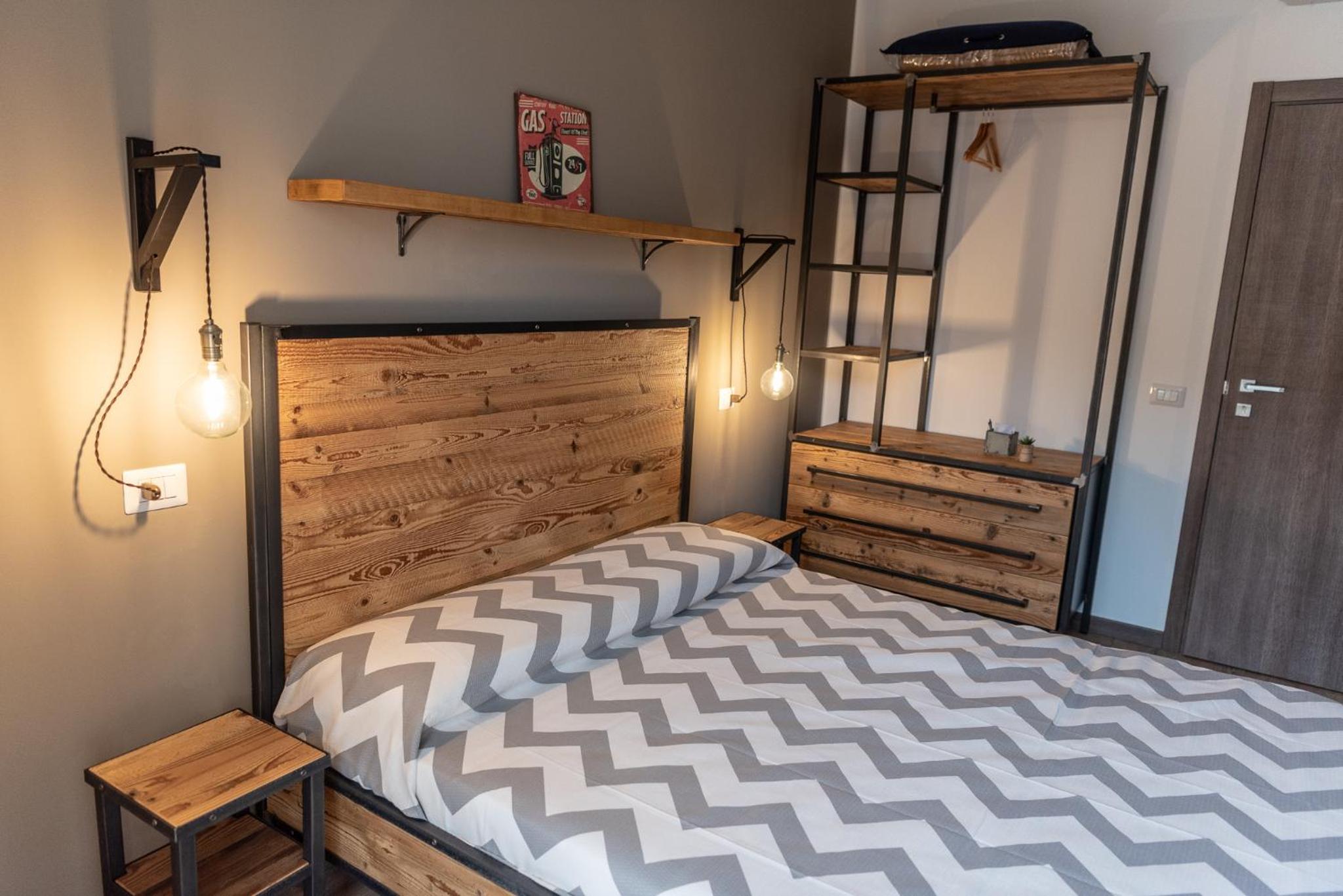 Superior Quadruple Room - Photo 11