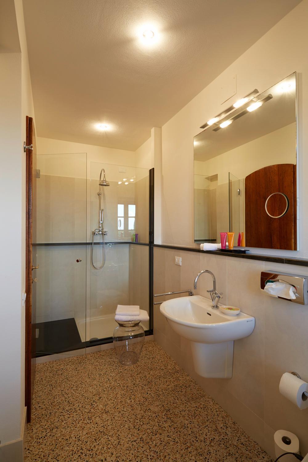 Apartment with Terrace photo 3