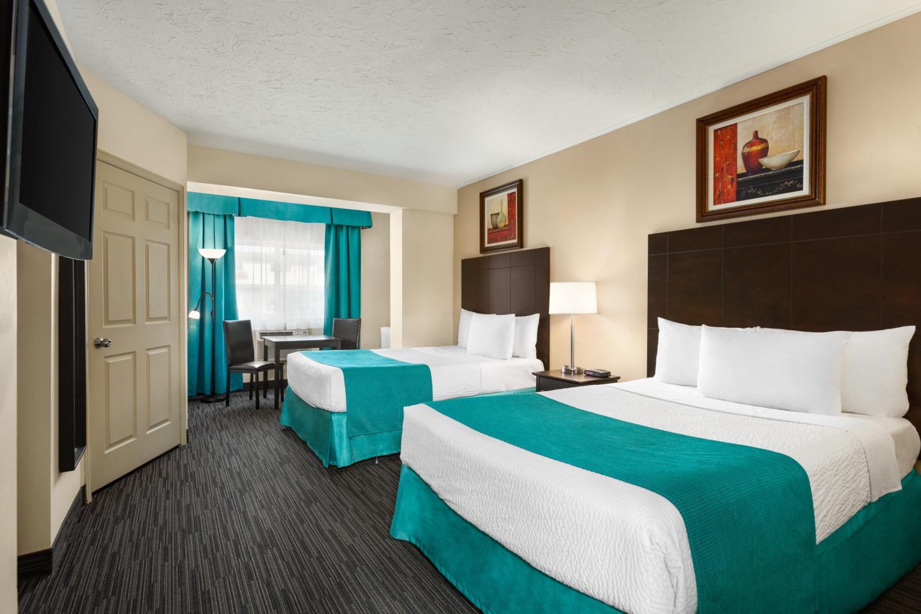 Room with Two Double Beds - Non-Smoking