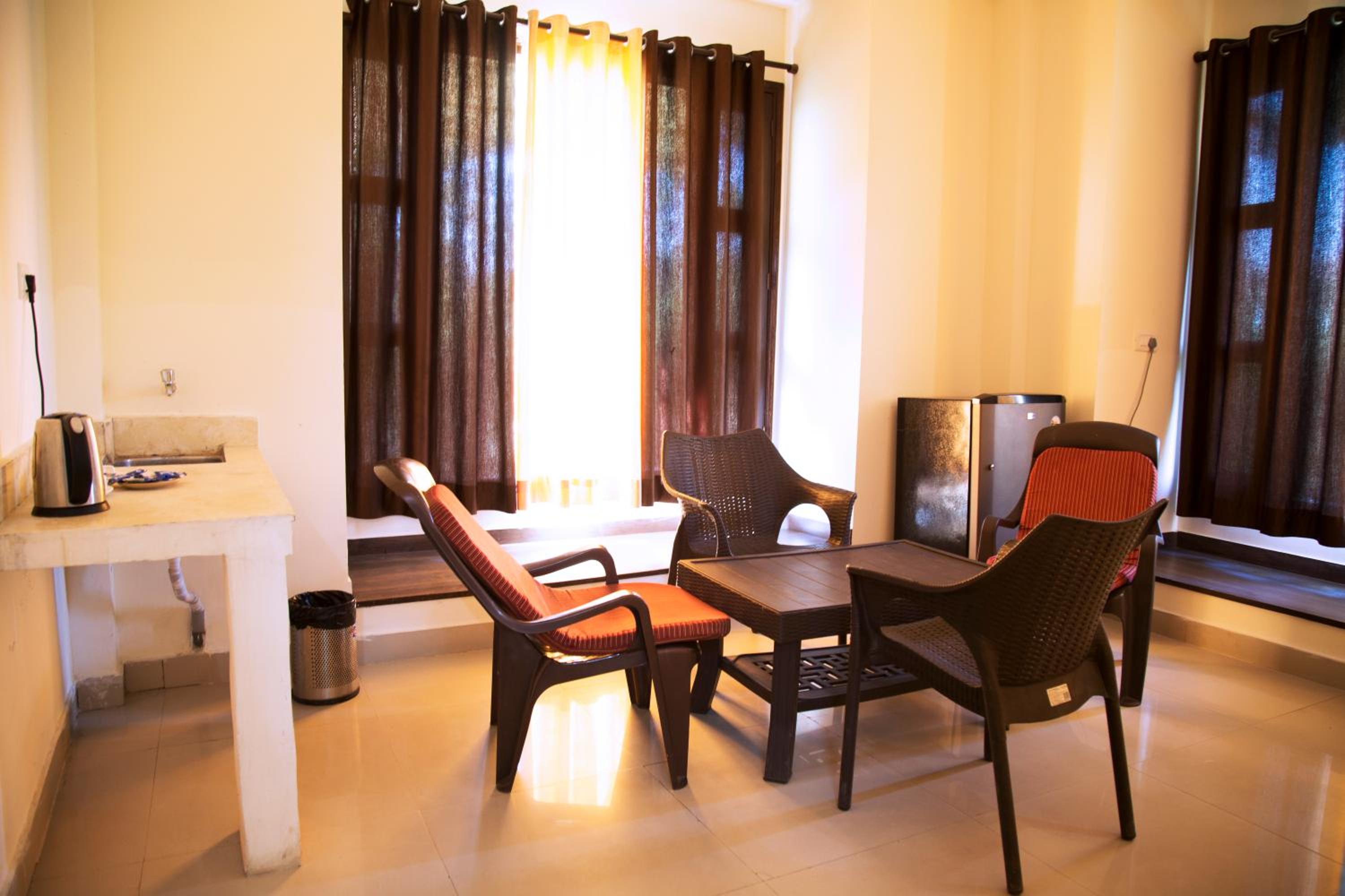 Deluxe Double or Twin Room photo 3