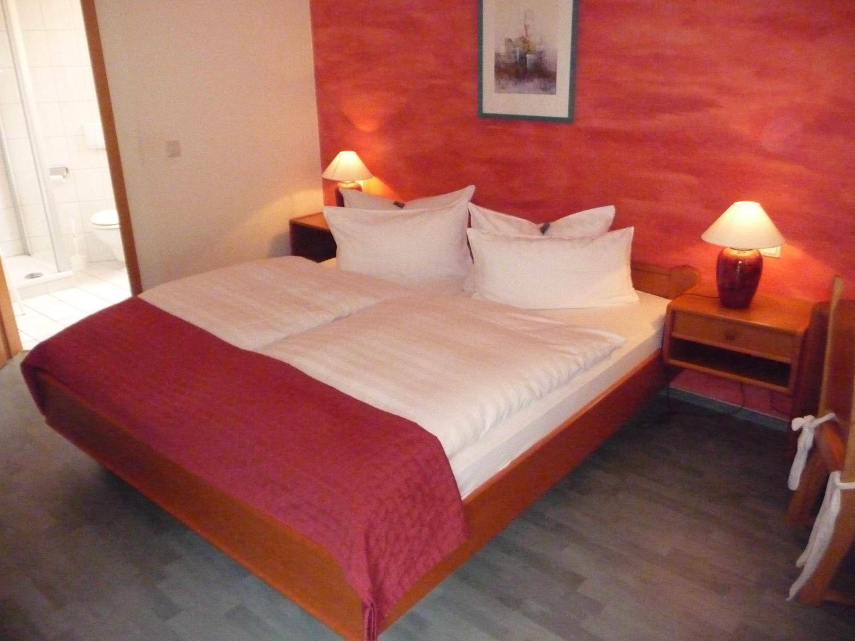 Standard Double Room photo 2