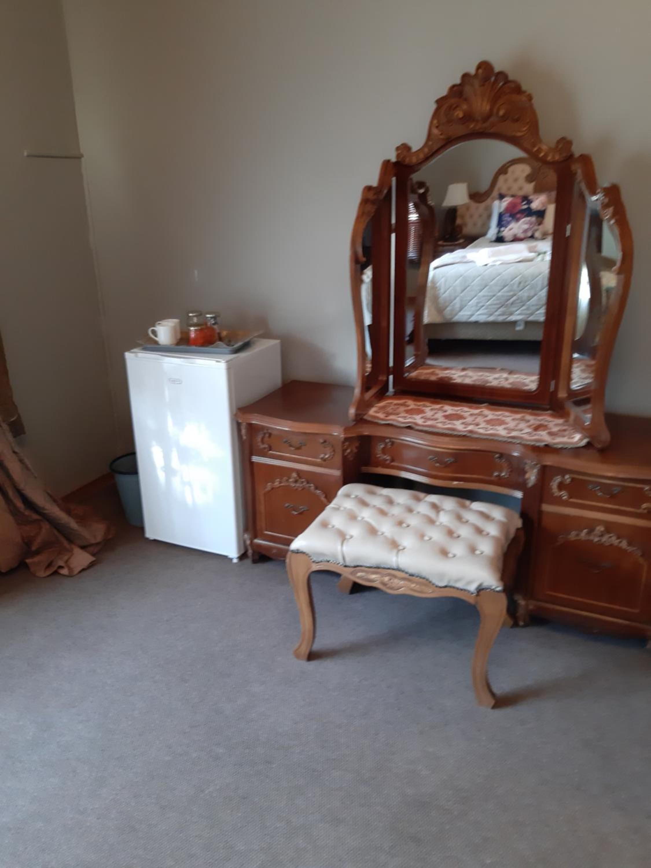 Deluxe Queen Room photo 2