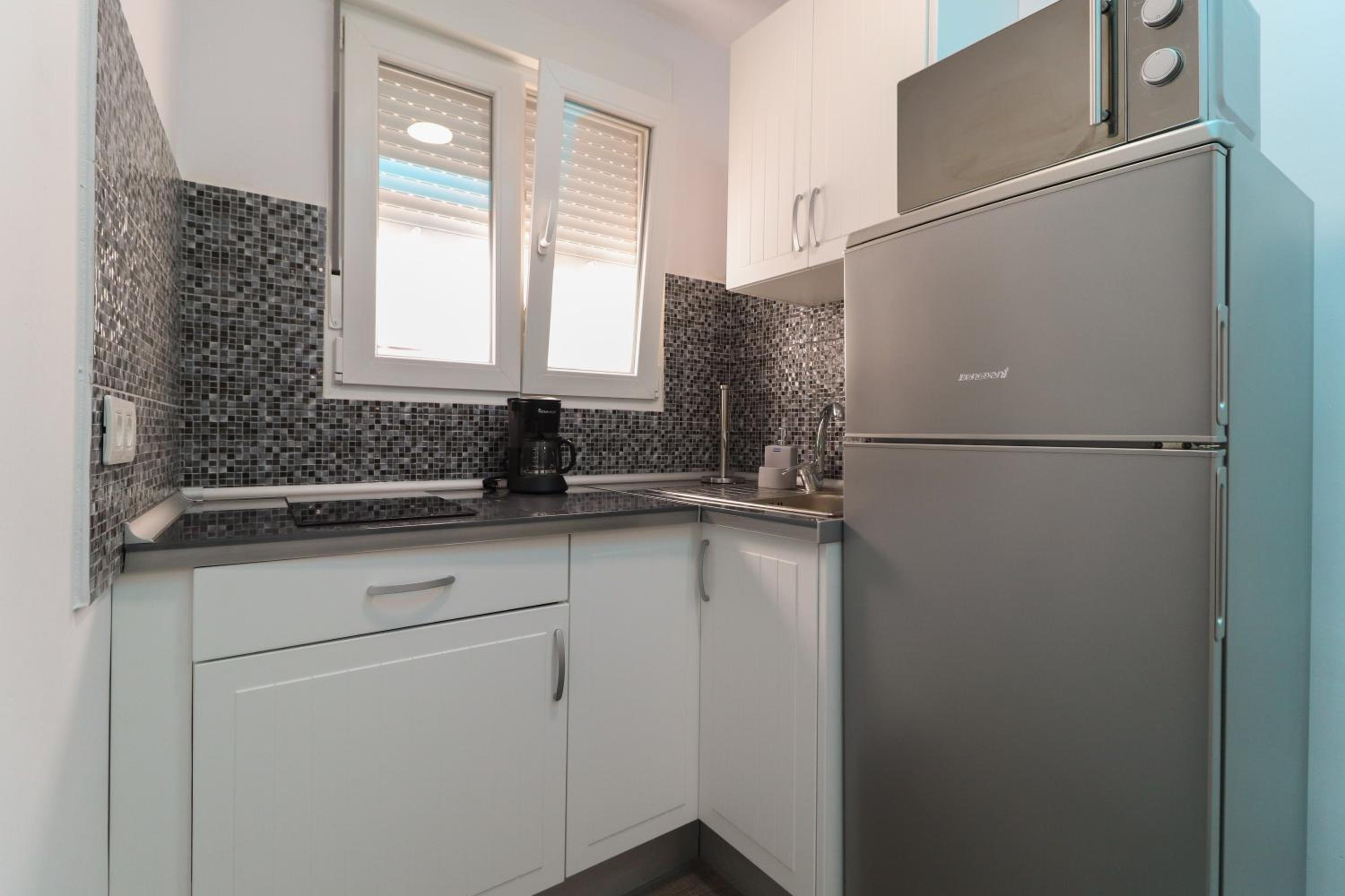 Apartment - Ground Floor photo 3