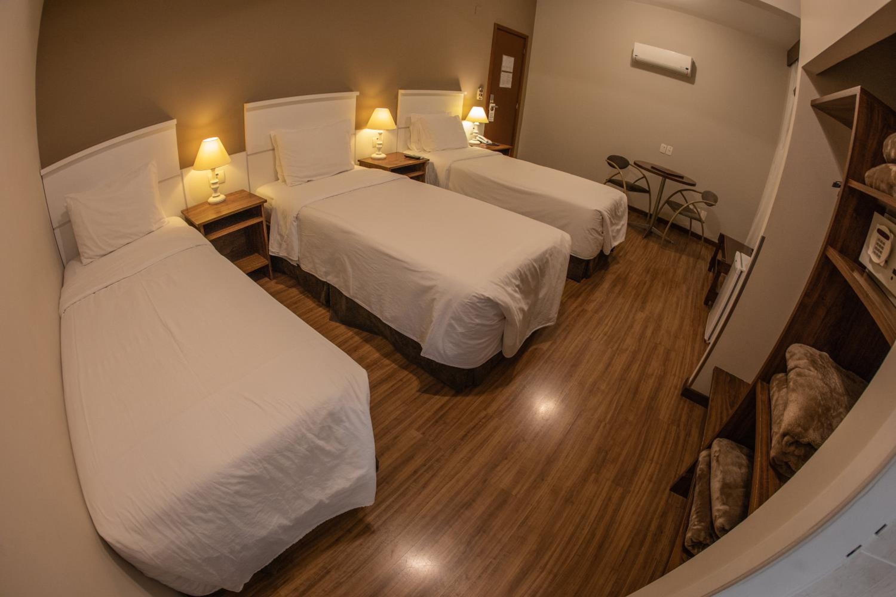 Executive Triple Room - Photo 2
