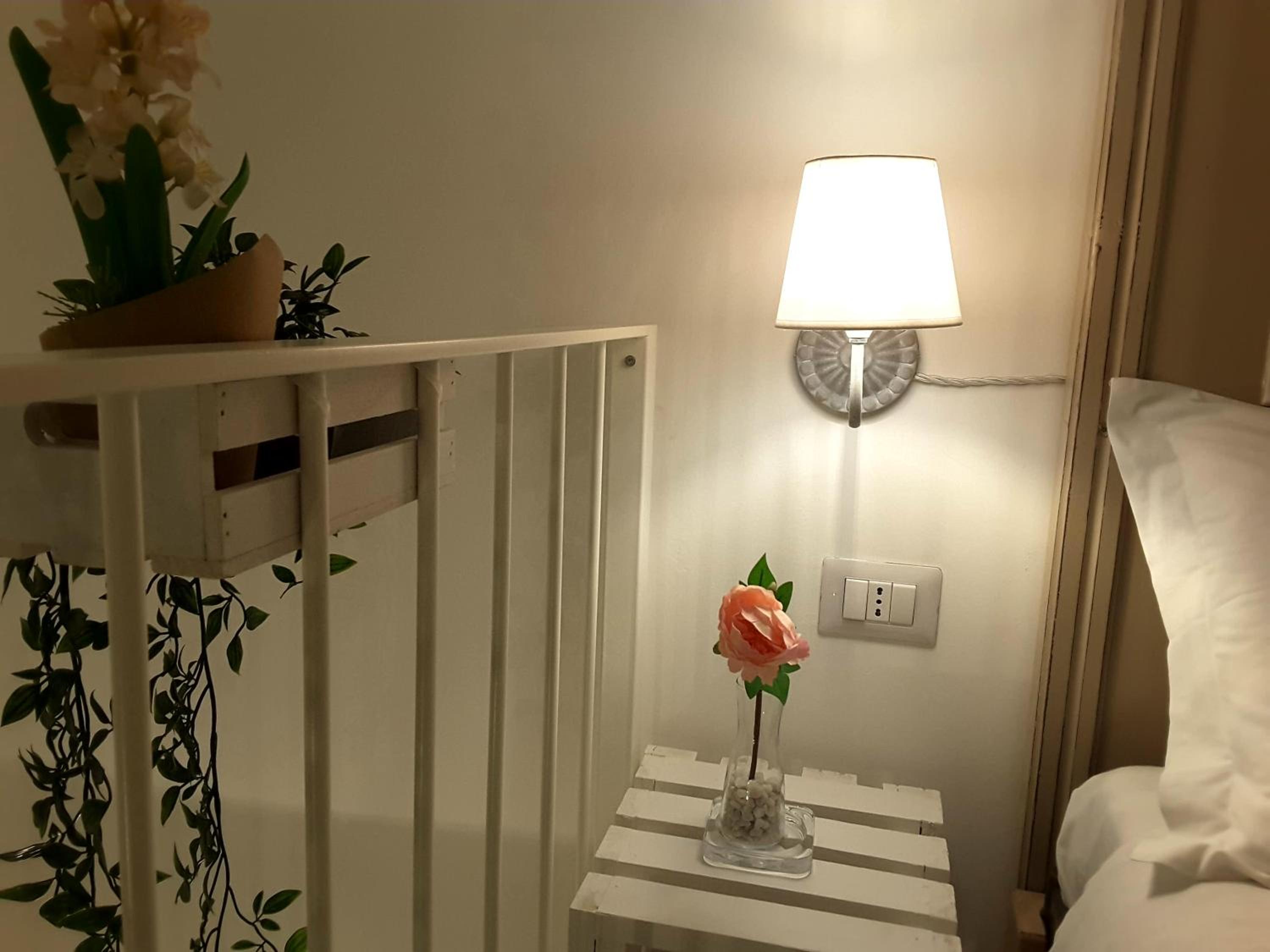 One-Bedroom Apartment - Photo 20