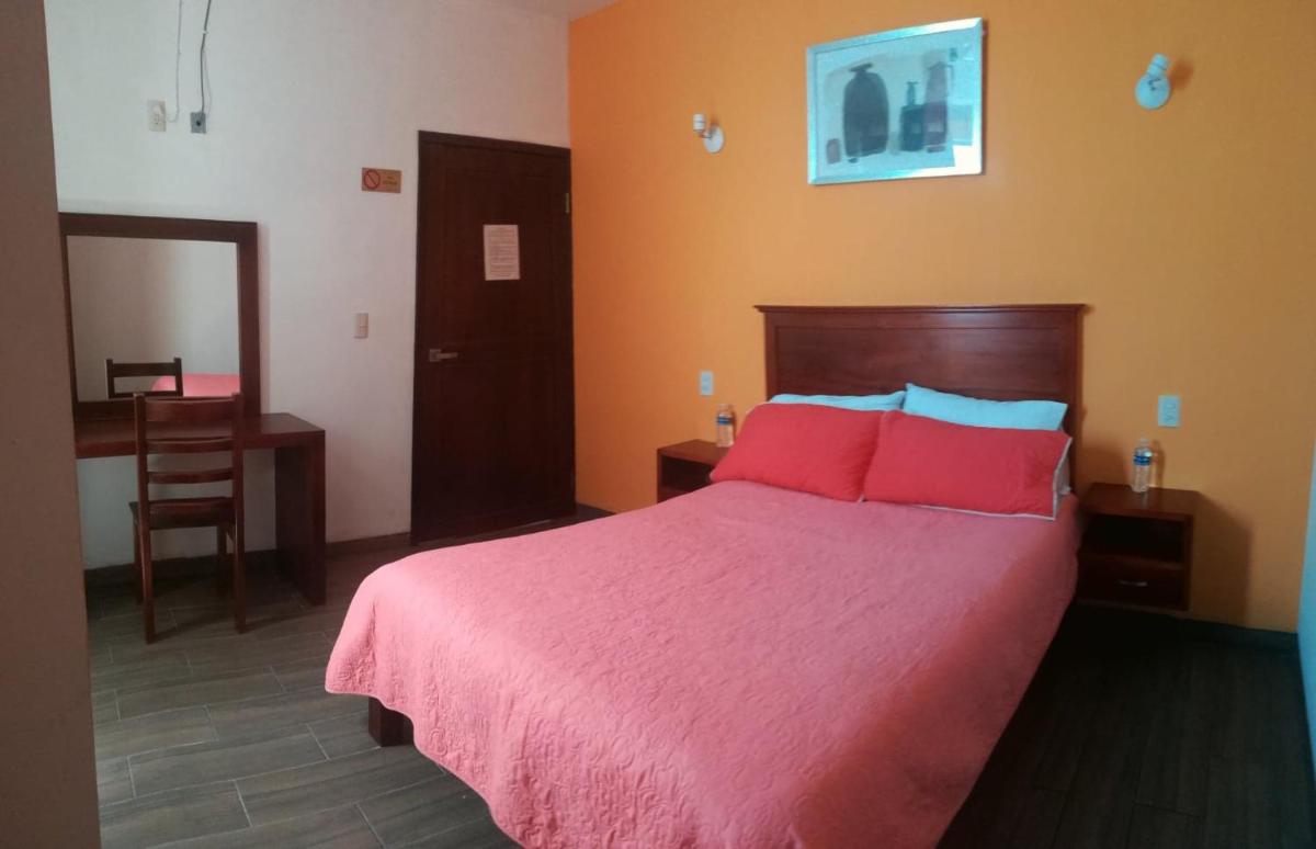 Single Room photo 2