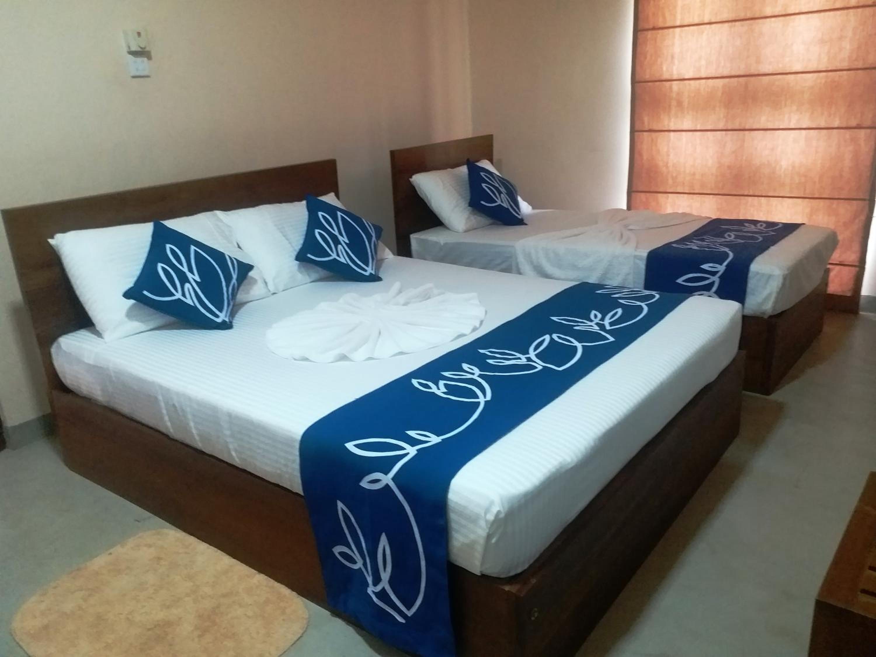 Deluxe Triple Room photo 2