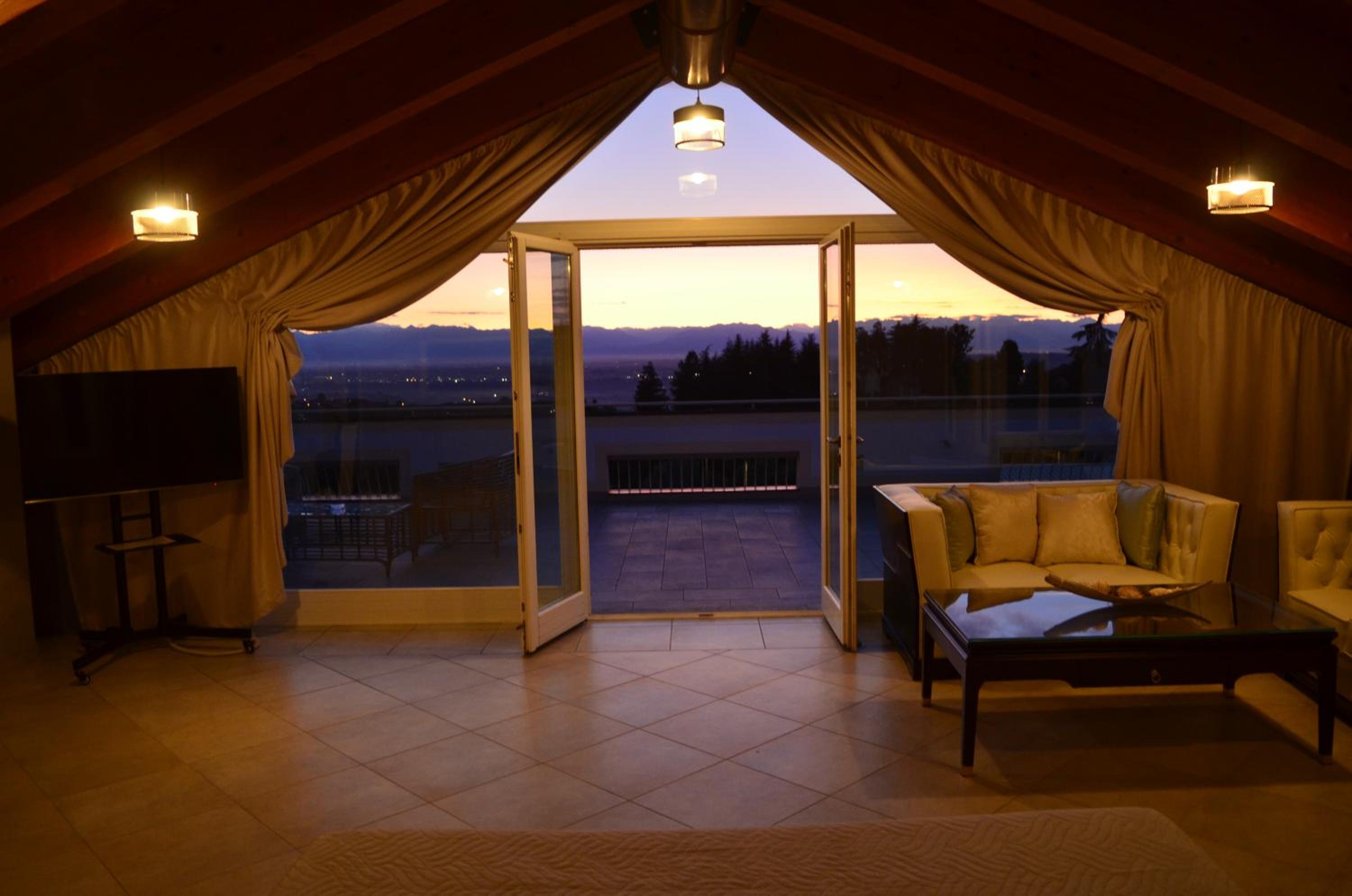 Superior Apartment - Photo 3