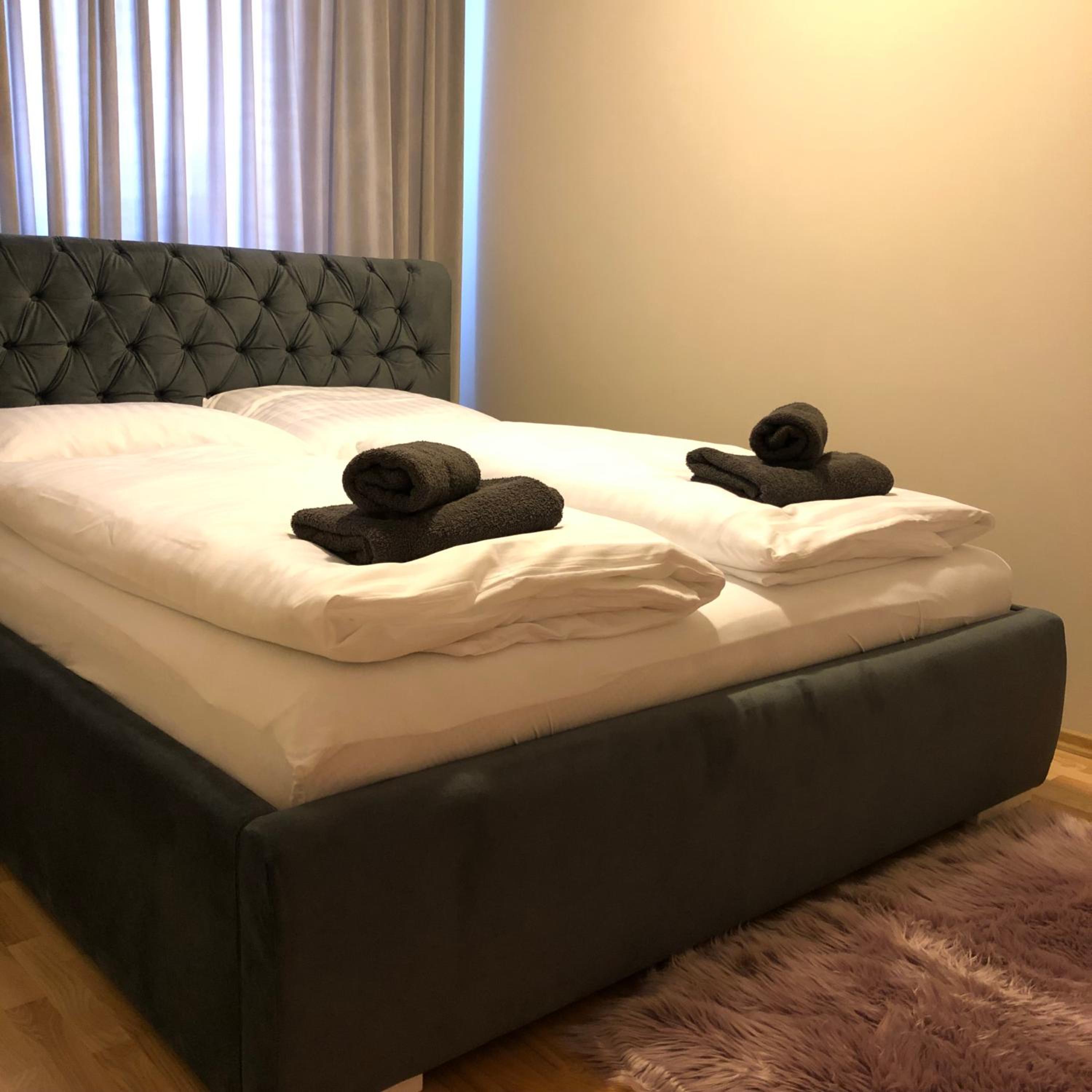 One-Bedroom Apartment photo 2