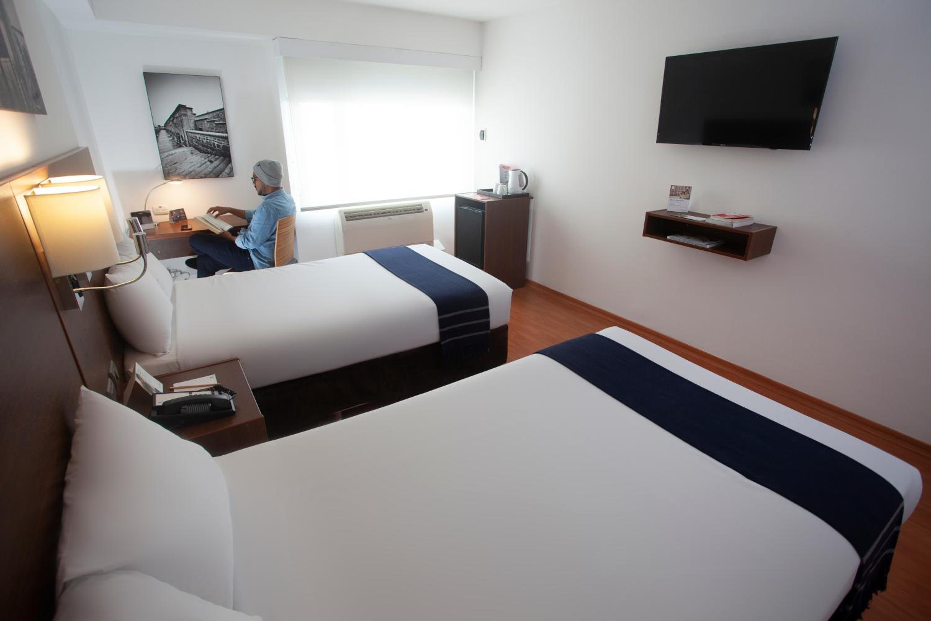 Superior Twin Room - Photo 2