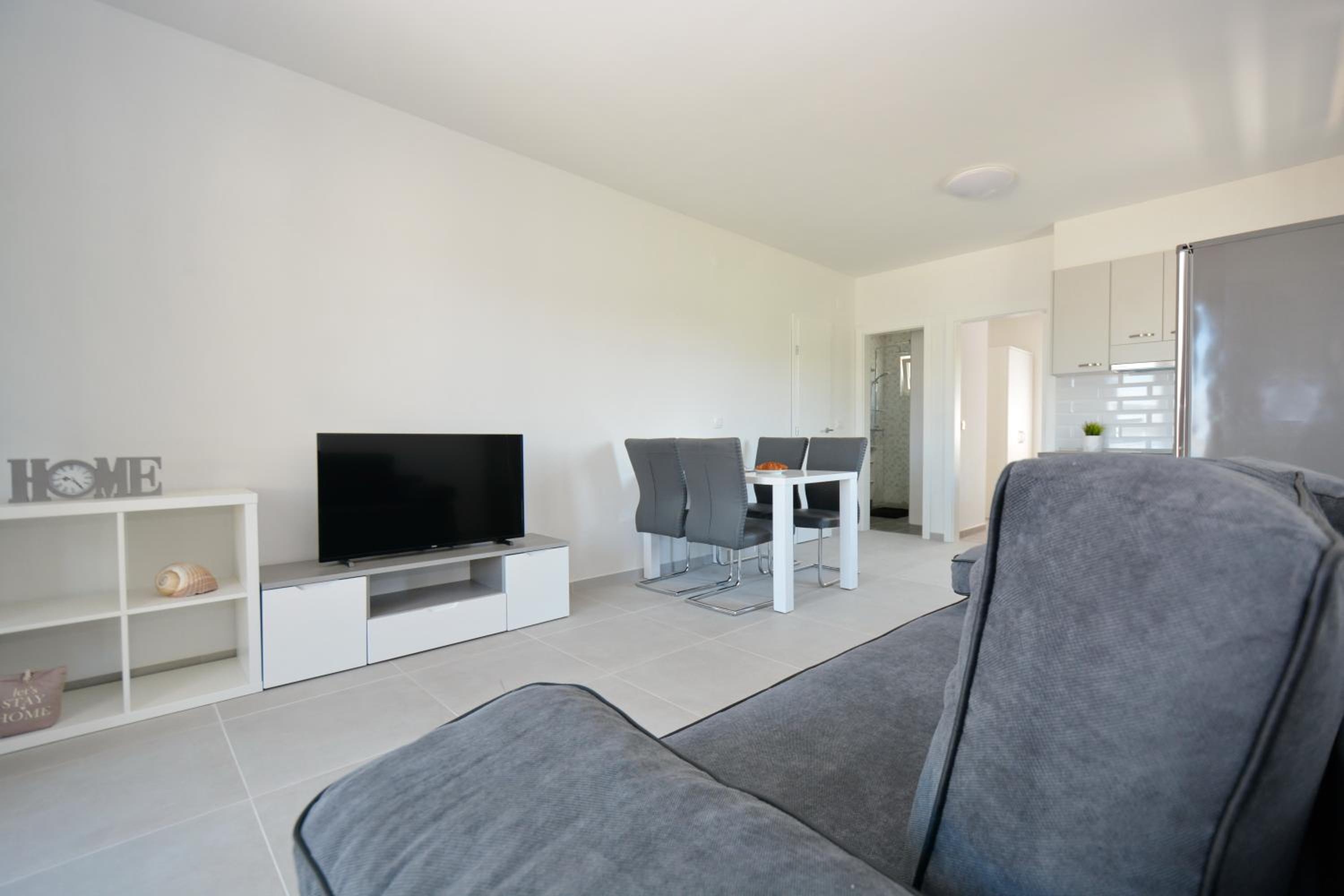 Deluxe Apartment photo 3