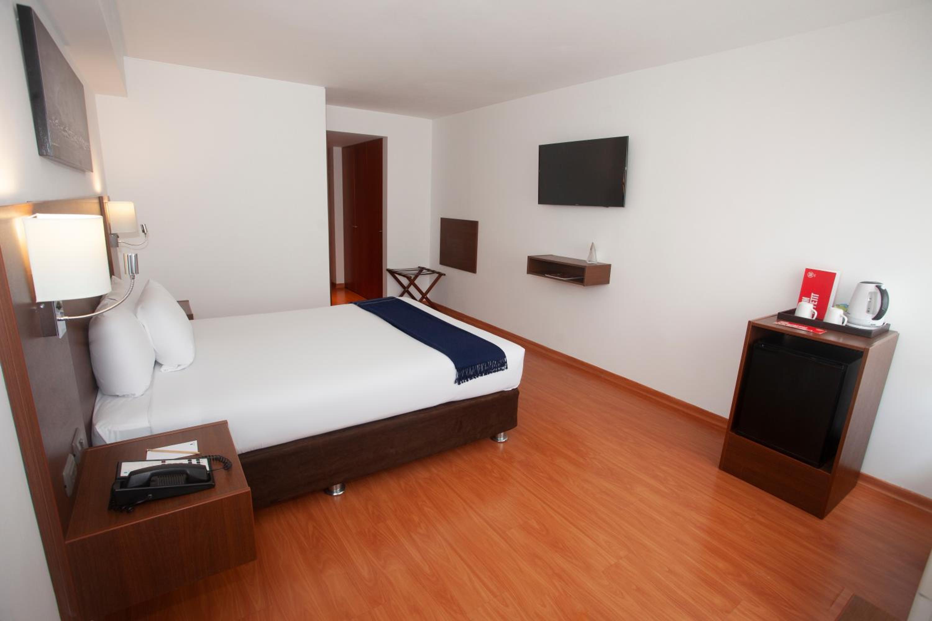 Superior Double Room - Photo 2