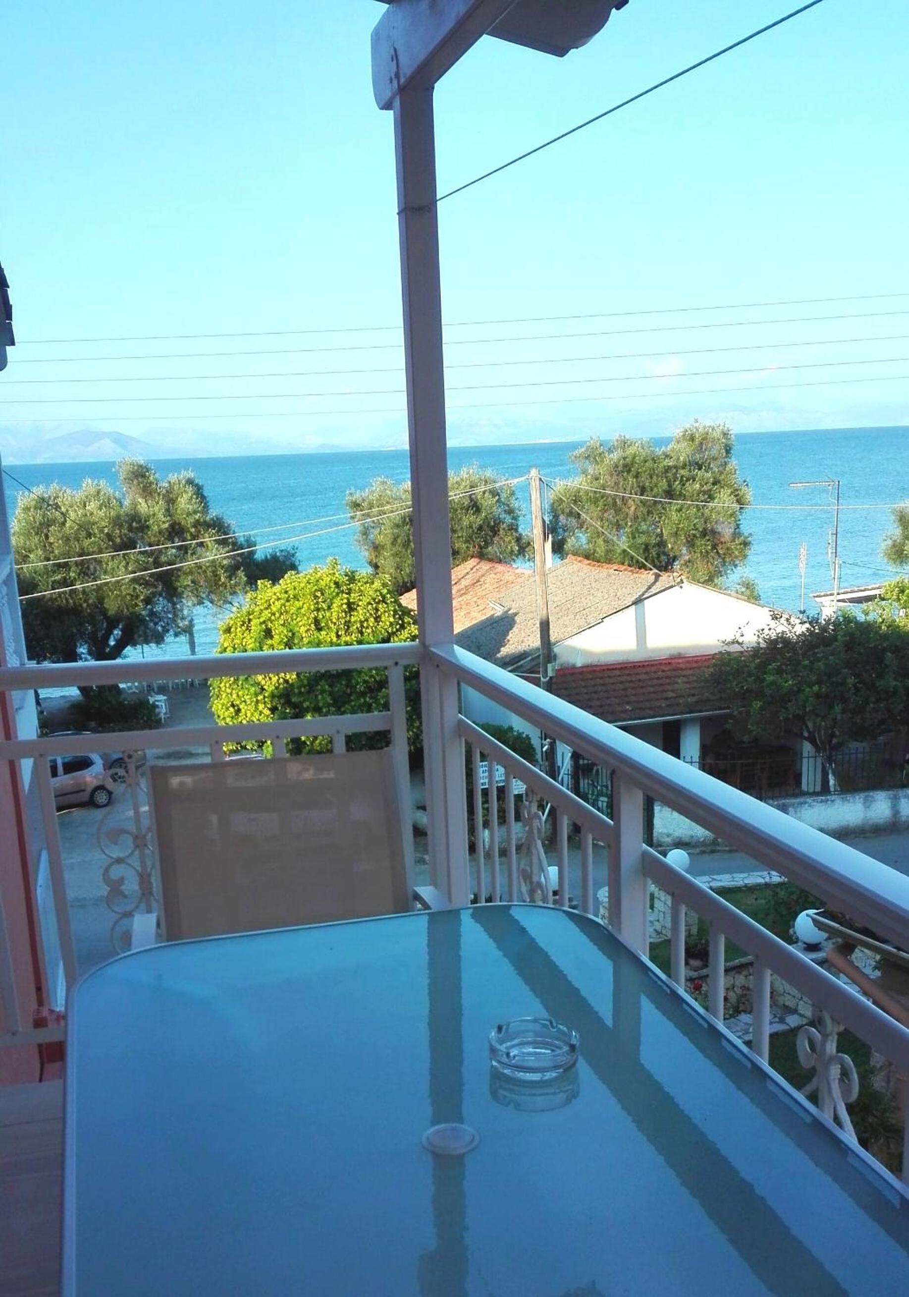 Apartment with Sea View (4 Adults) photo 2