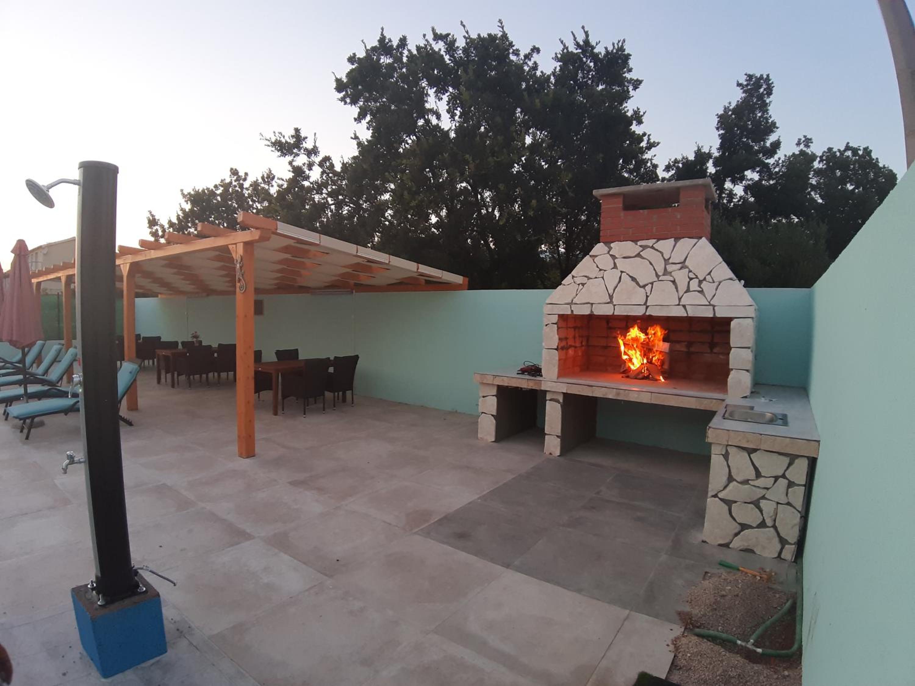 Apartment with Sea View - Photo 19
