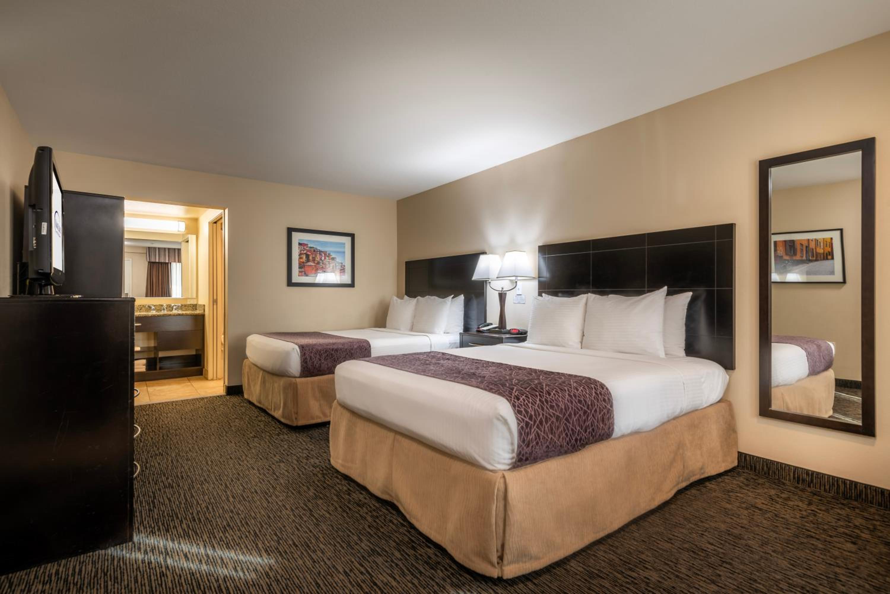 Premier Room 2 Queen Beds - Photo 7