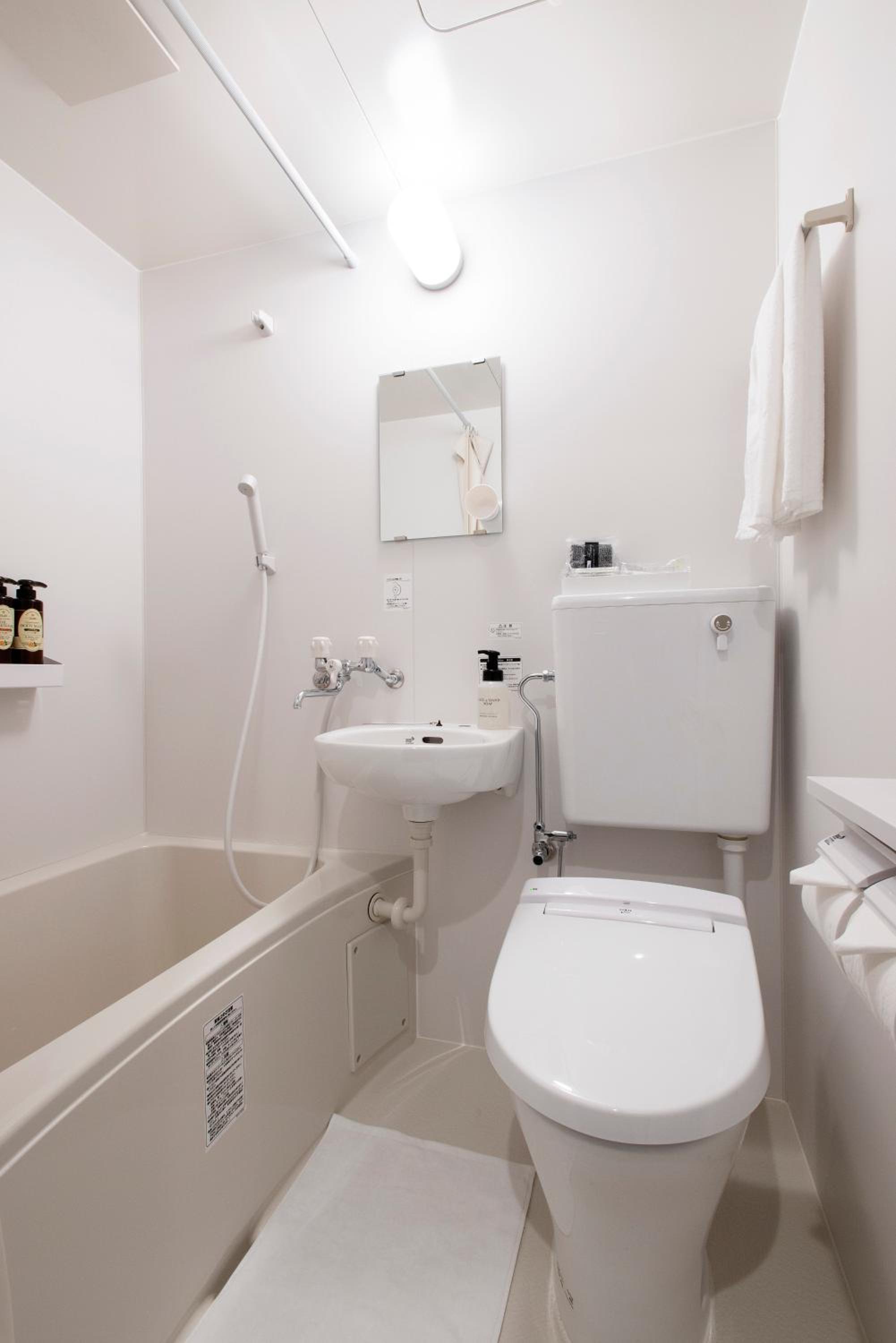 Standard Twin Room - Eco Plan (No Daily Cleaning) photo 3