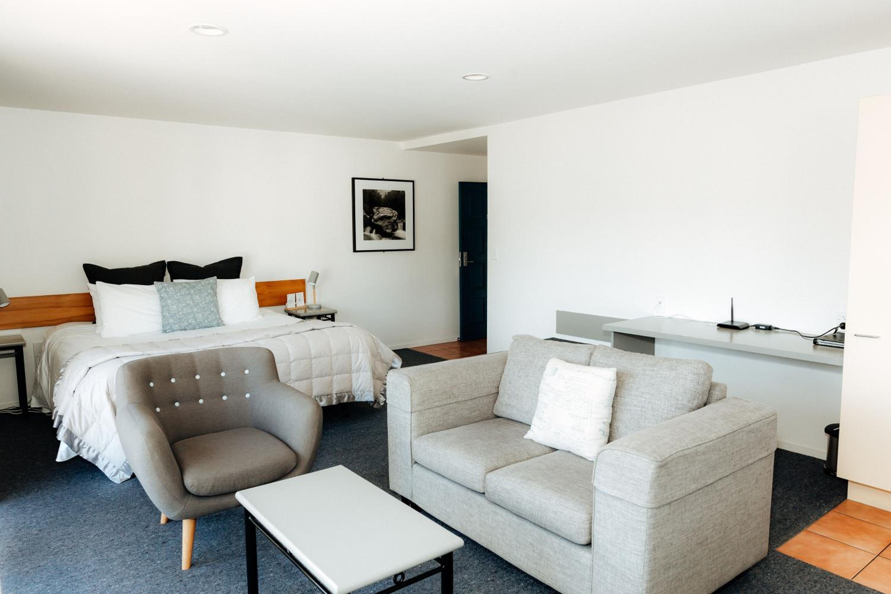 Ground Floor Studio with Sea View