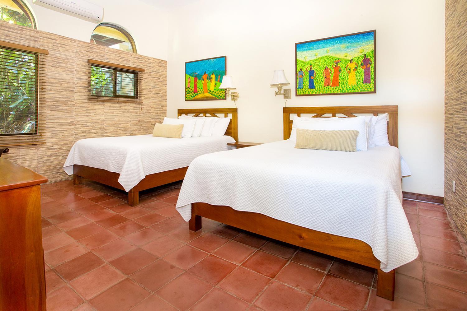 Large Double Room photo 1