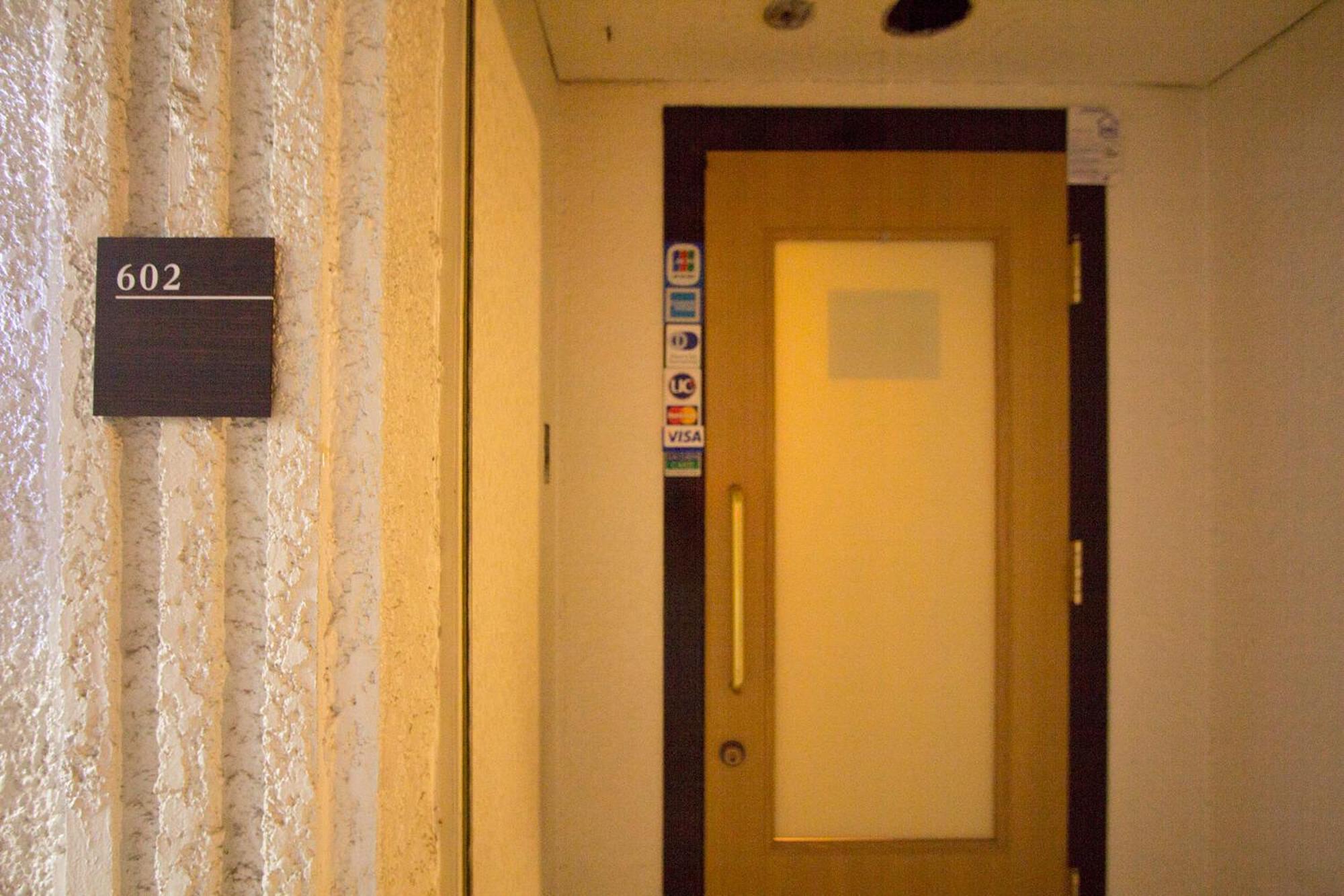 One-Bedroom Apartment - Photo 19
