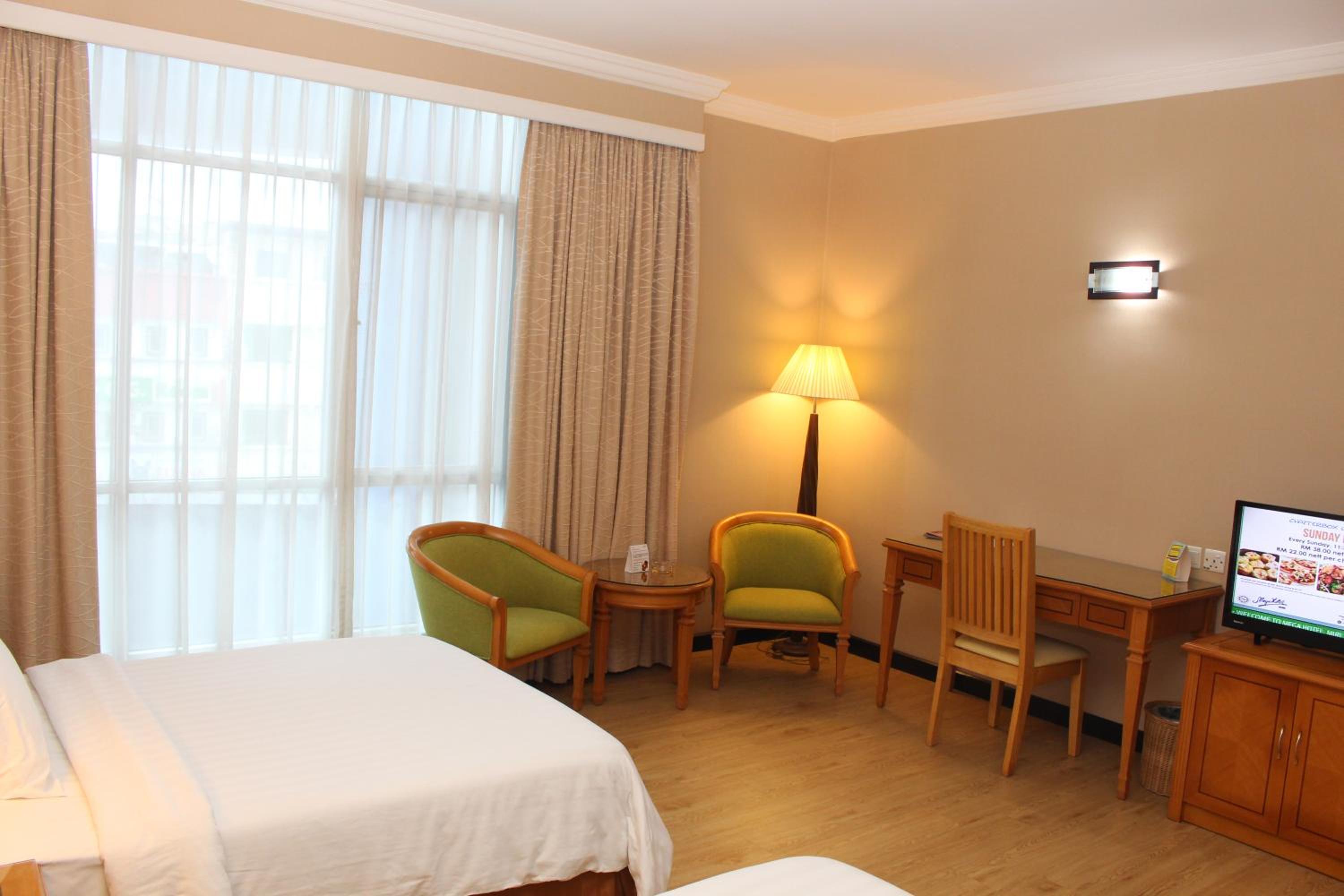 Standard Twin Room photo 3