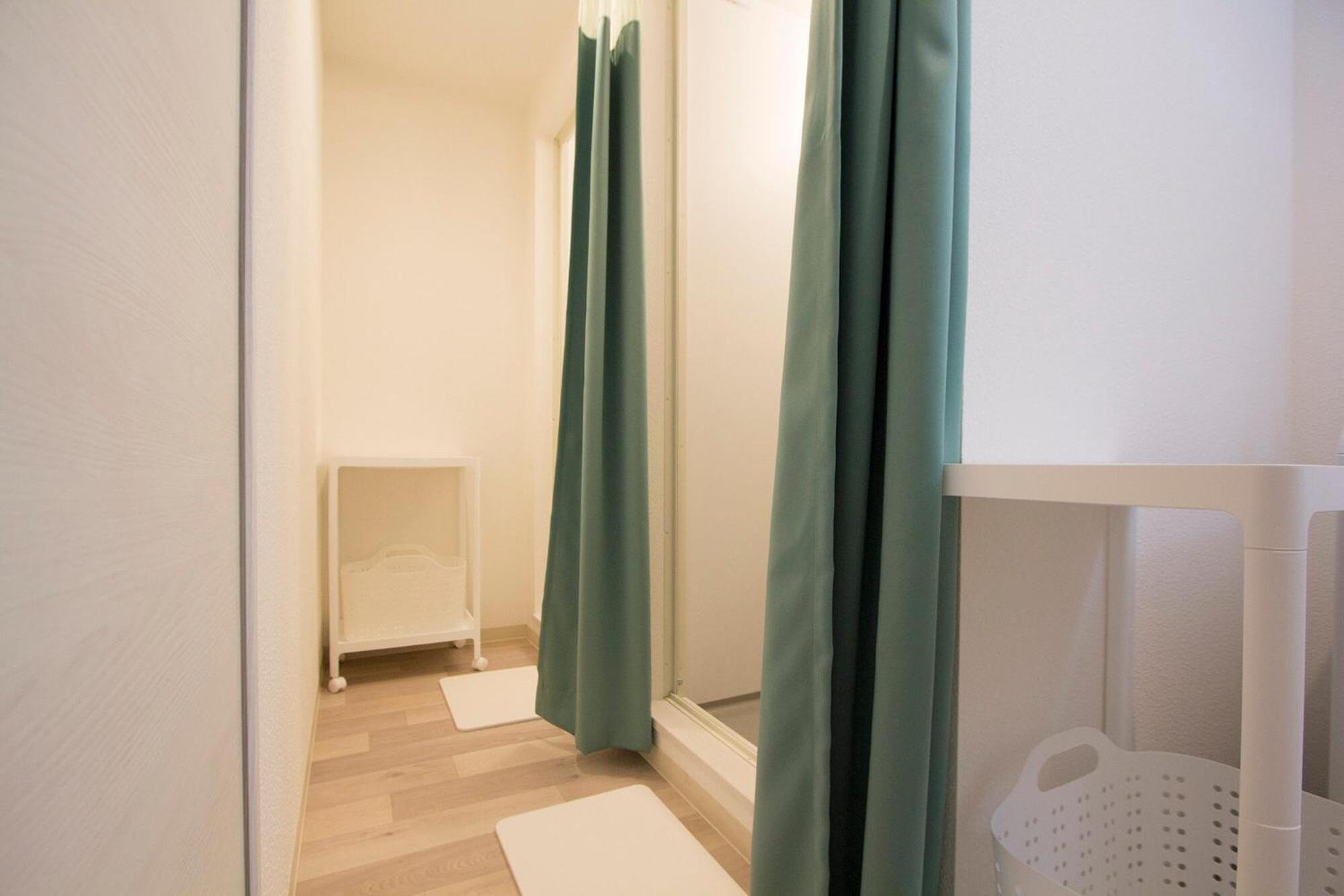 One-Bedroom Apartment - Photo 26