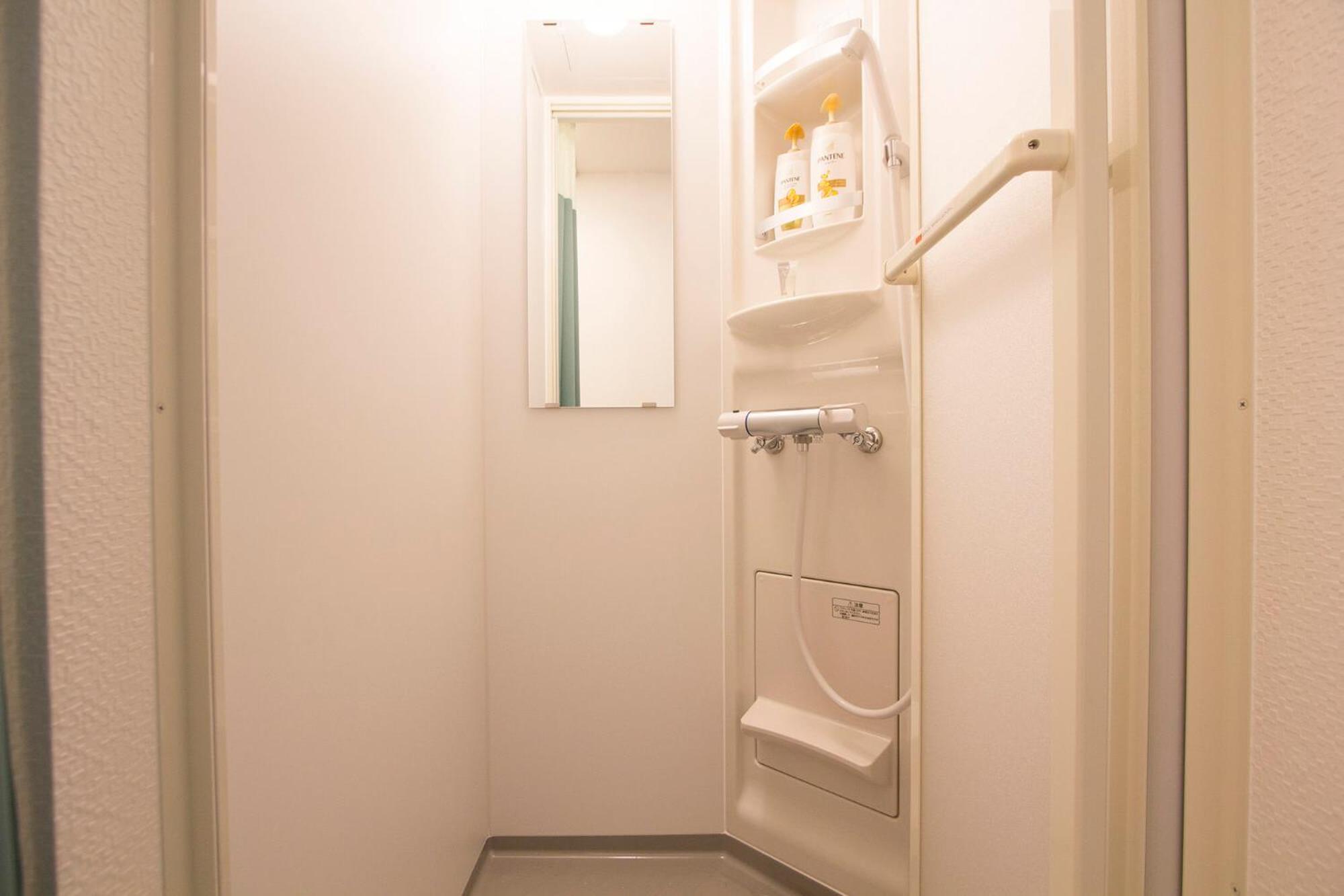 One-Bedroom Apartment - Photo 25