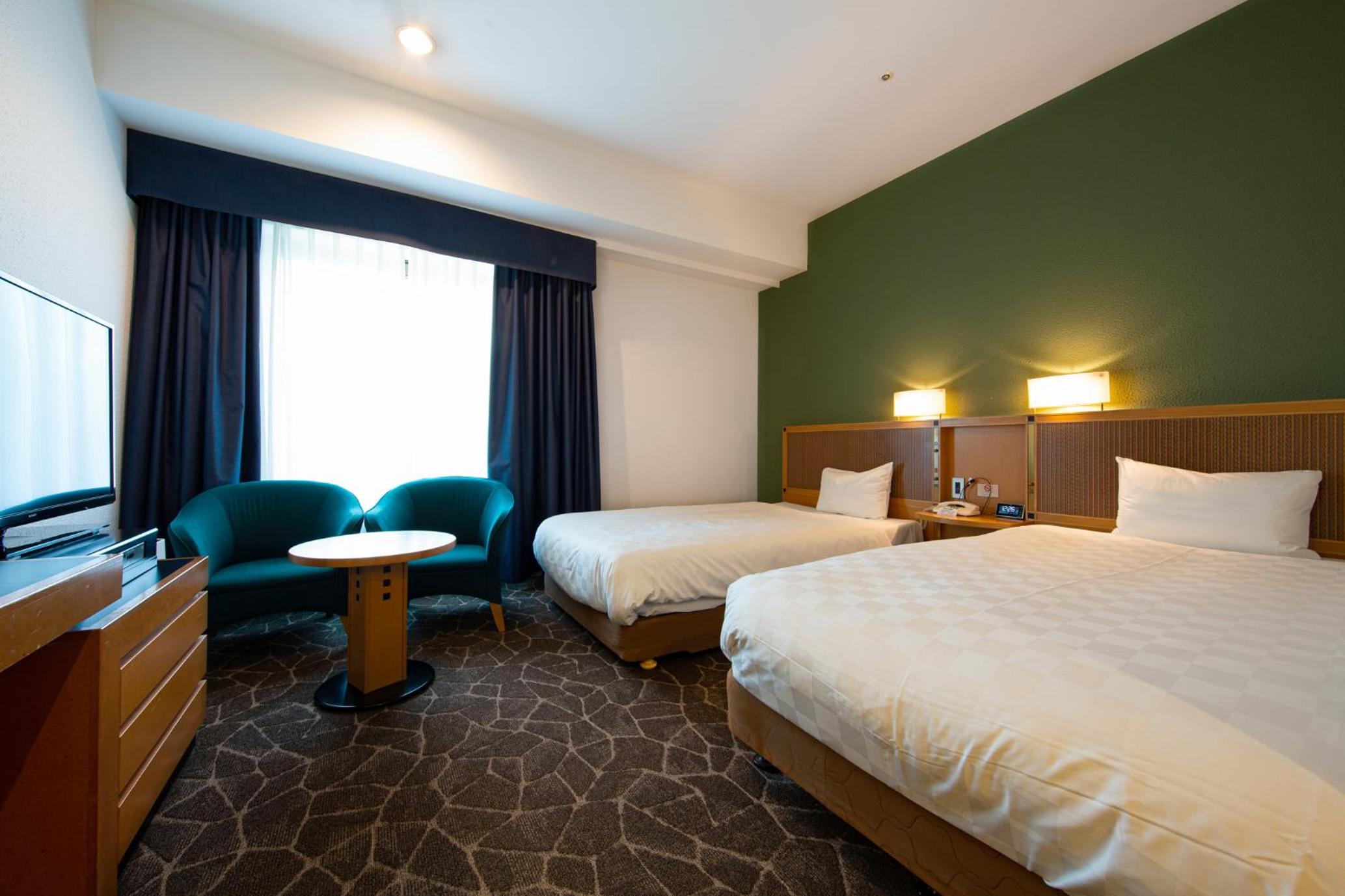 Twin Room - Non-Smoking