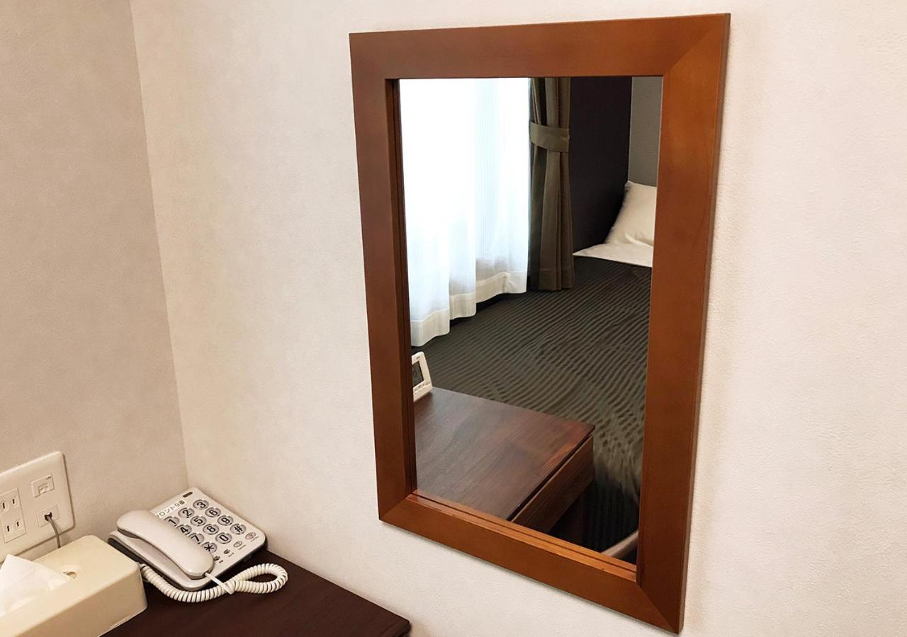 Double Room - Non-Smoking  - Photo 33