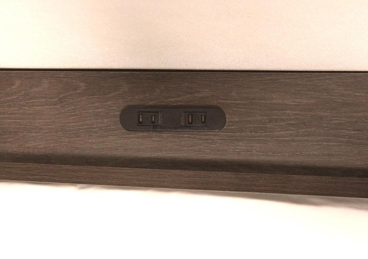 Double Room - Non-Smoking  - Photo 15