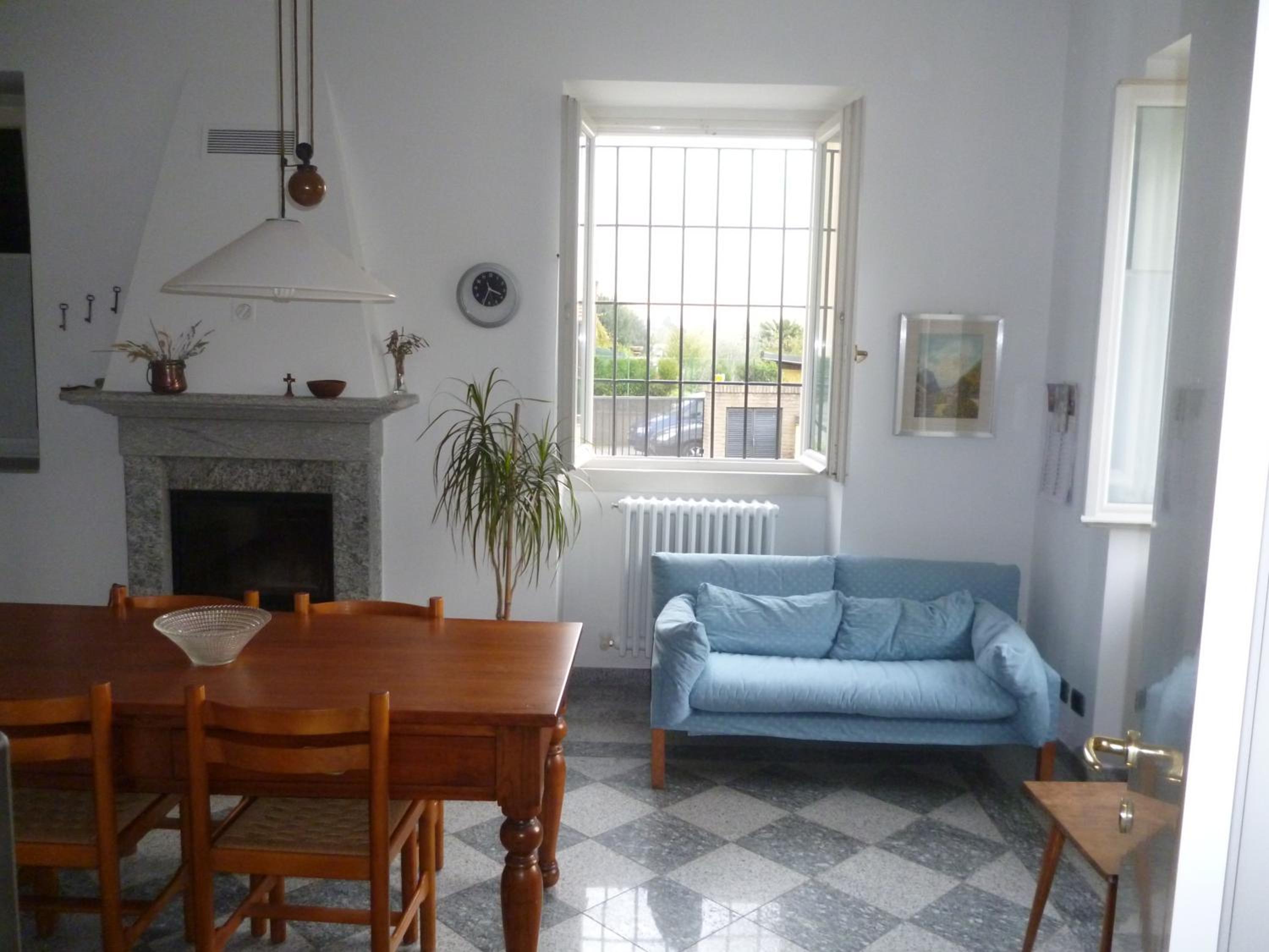Budget Twin Room - Photo 7